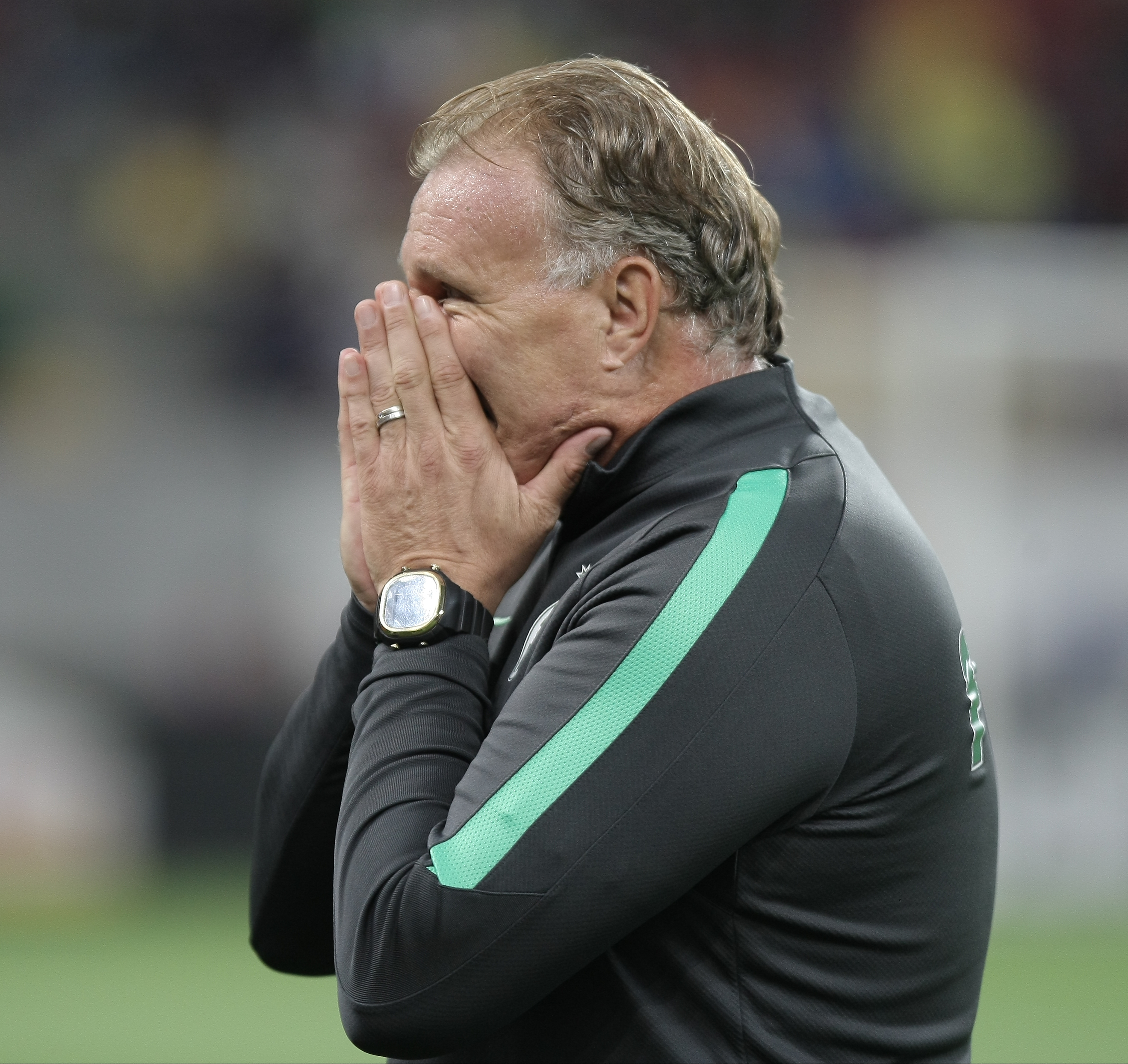 STEAUA - ROSENBORG 0-3. Liga Europa, play-off, manșa tur. Lecție de eficacitate cu o Steaua CĂZĂTOARE: Mikkelsen, Helland și Jensen au marcat, în timp ce Papp, Muniru, Tade și Chipciu, care a lovit bara, au irosit ocazii mari și foarte mari. Fanii i-au cerut demisia lui Mirel Rădoi! VIDEO