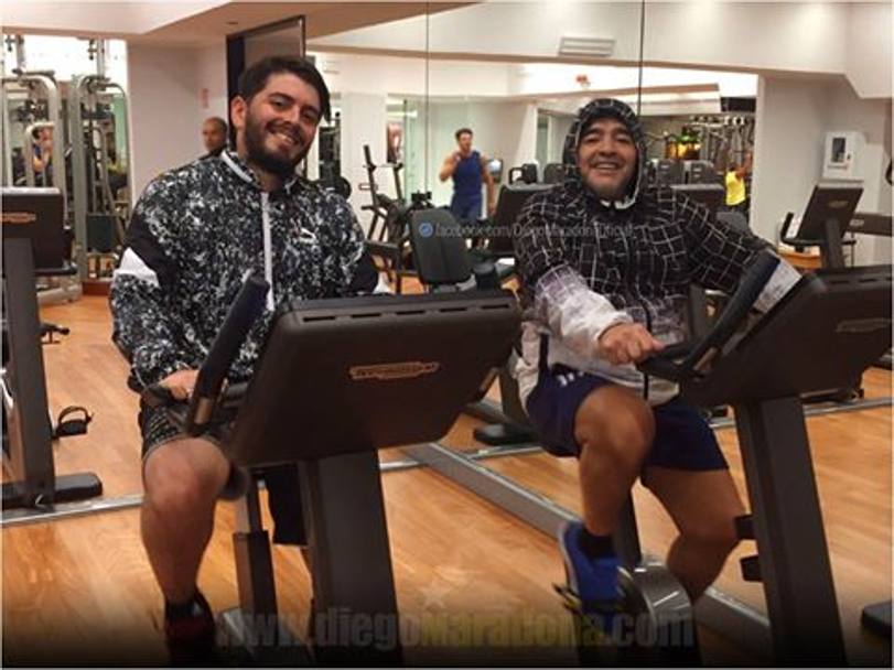 Maradona, primit regește la Roma. Argentinianul a venit cu iubita și cu fiul său / GALERIE FOTO