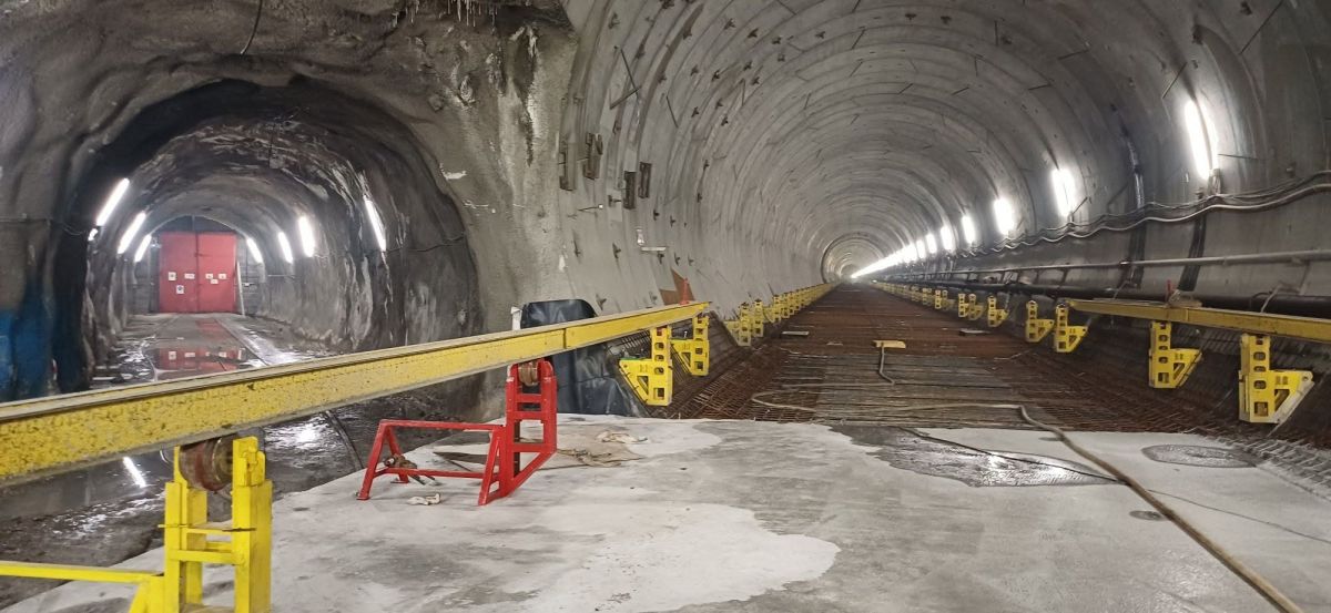 Are 55 km și va costa 10 miliarde de euro: tunelul mamut Brenner care leagă două țări prin inima Alpilor a fost străpuns
