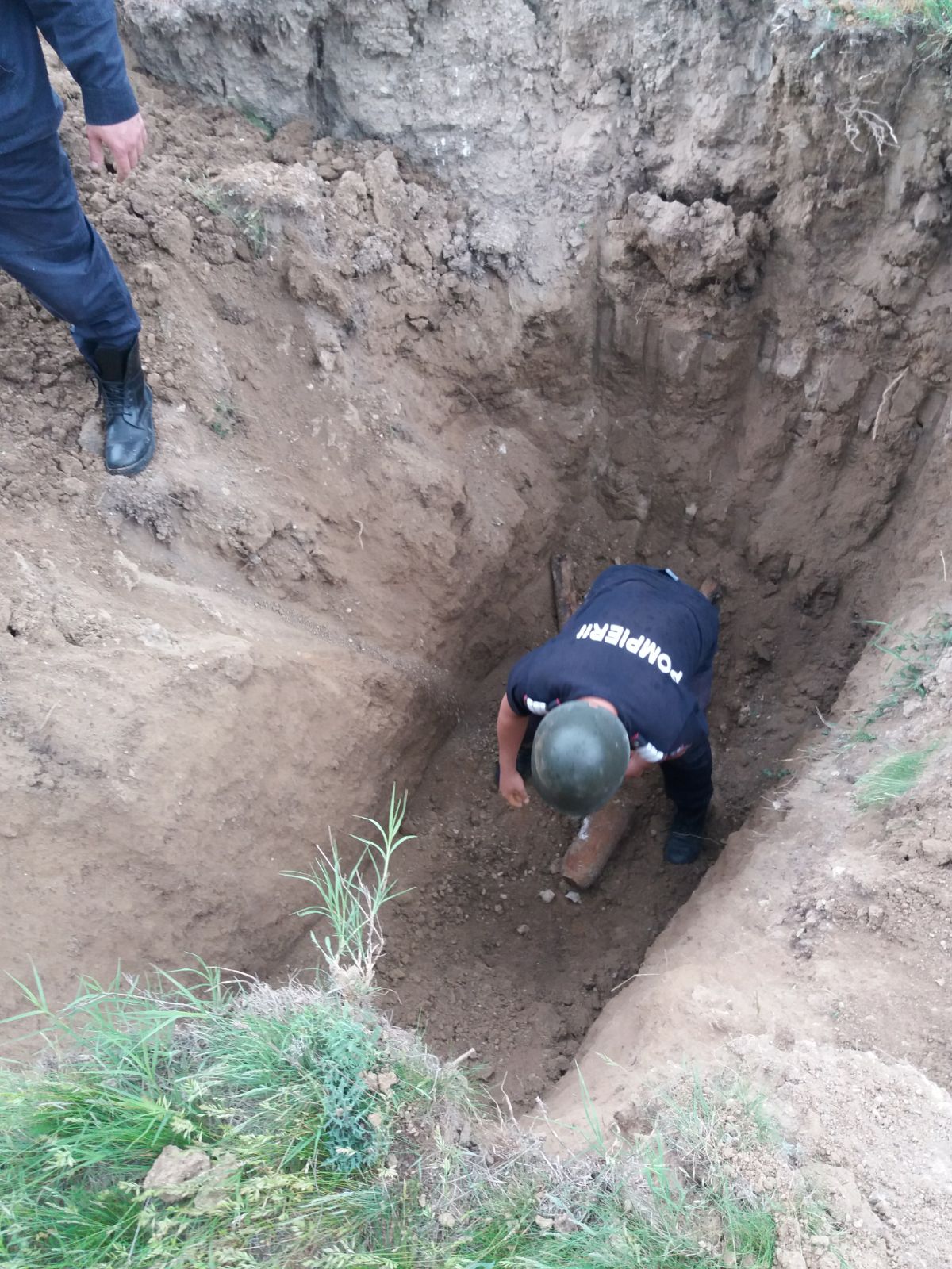 Depozit de muniție descoperit într-o comună din Tulcea. Pirotehniștii au căutat două zile să găsească toată muniția