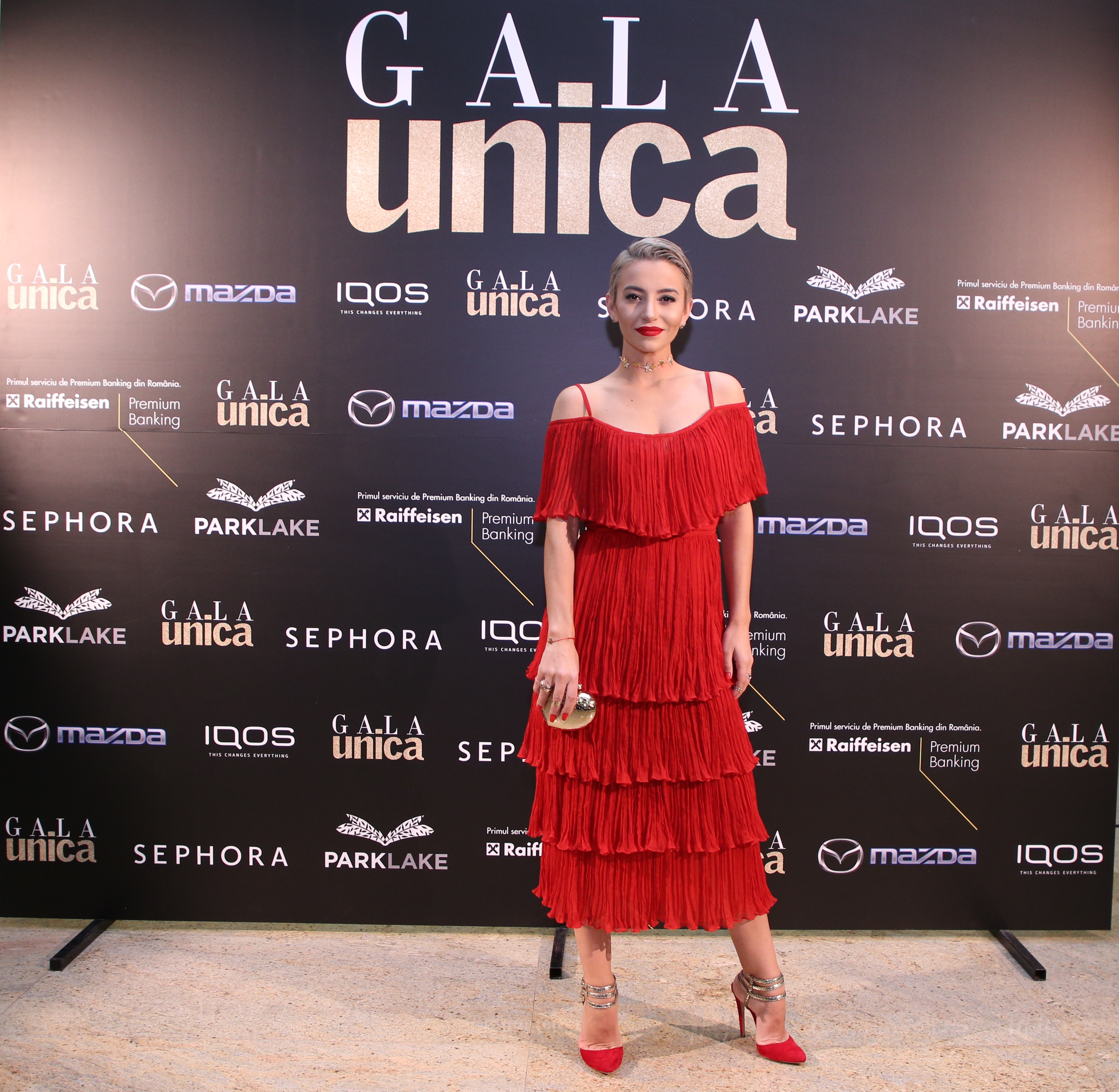 FOTO EXCLUSIV/ Gala Unica 2017. Vedetele au reinterpretat dress-code-ul. Au optat pentru o ținută „all red”