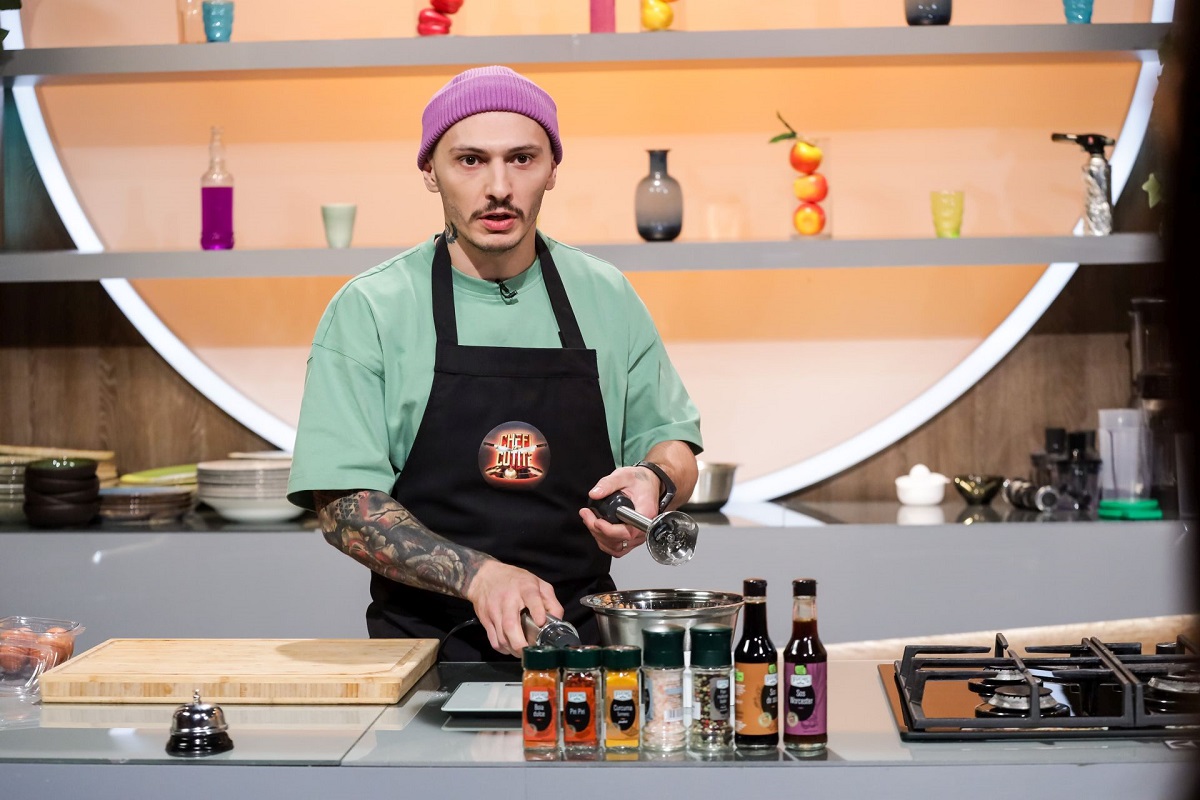 Povestea lui Alexandru Bunea de la „Chefi la cuțite”: „Sportul și bucătăria mi-au schimbat viața, după ce am fost arestat”
