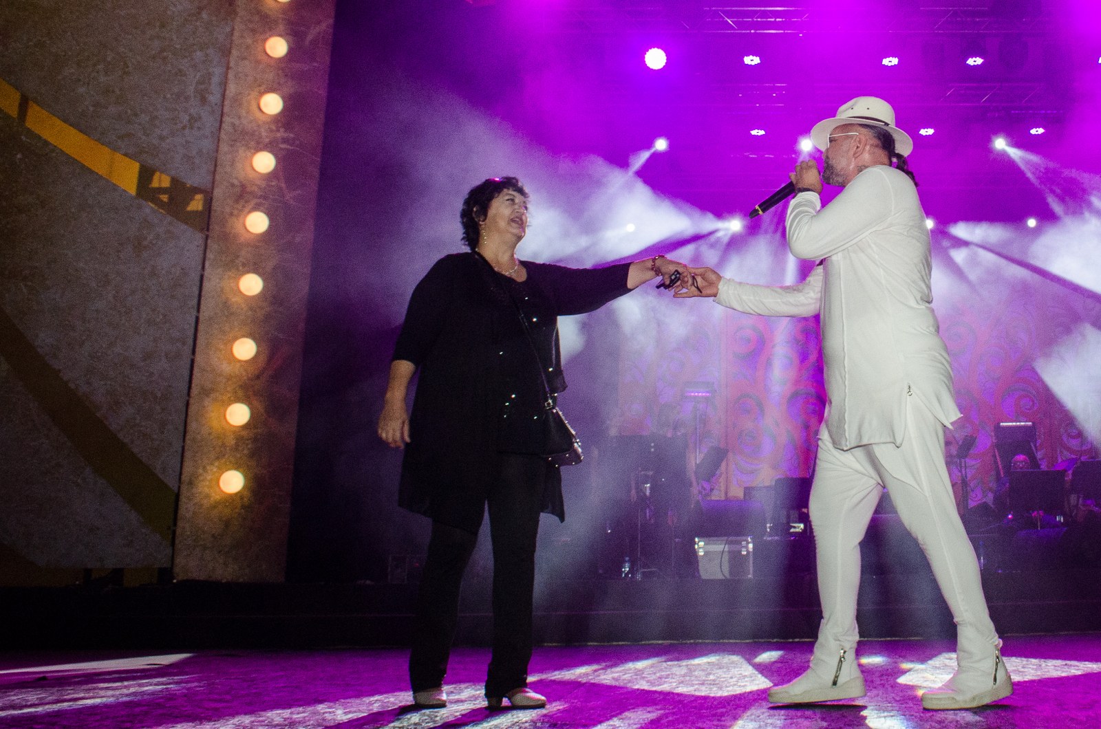 VIDEO EXCLUSIV | Daniel Iordăchioaie, suflet de rocker în ”ambalaj” de hip-hoper. ”You ain't nothing but a hound dog!”