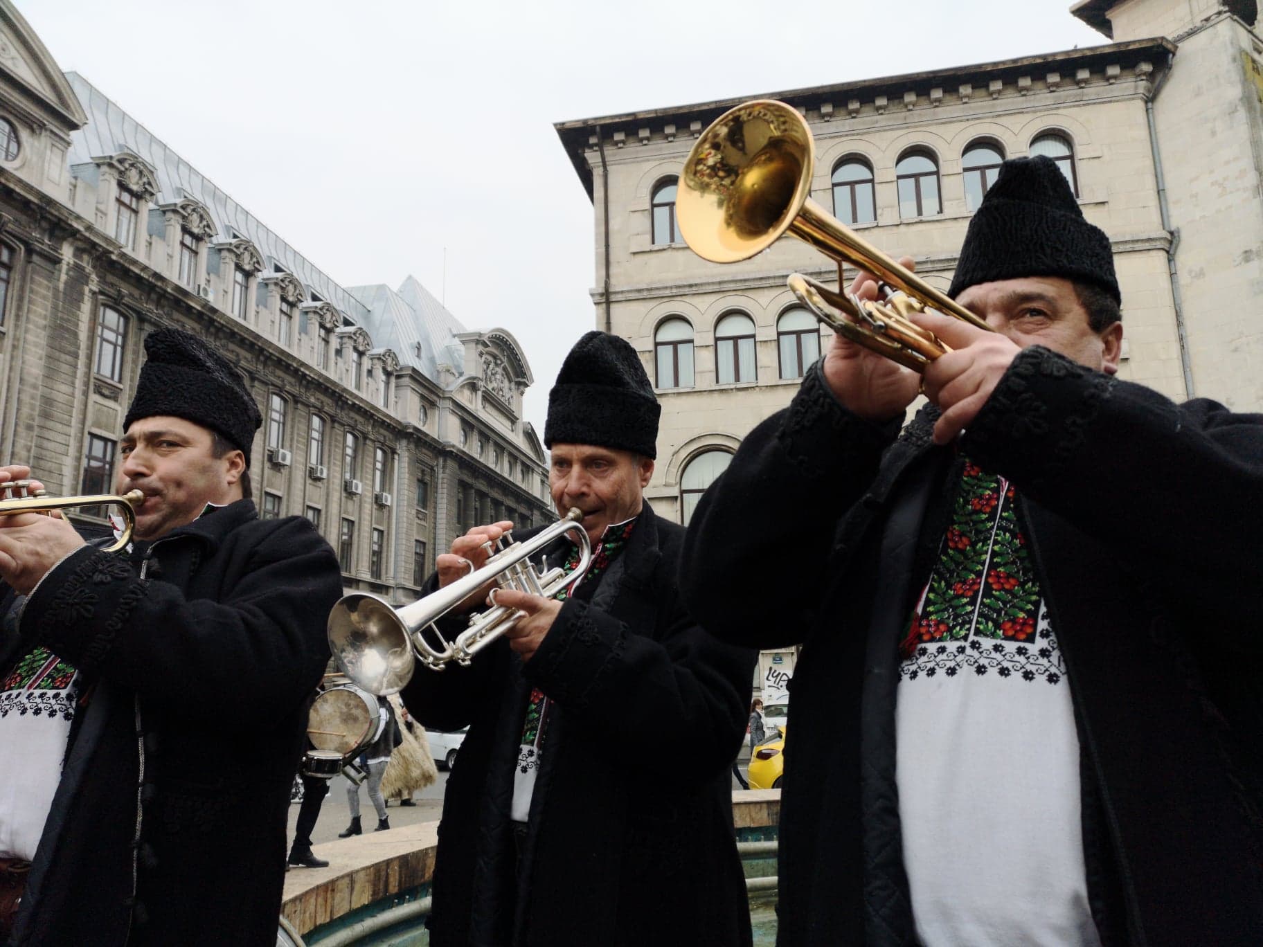 FOTO & VIDEO / Festivalul Bucovinei are loc, până duminică, în centrul Capitalei