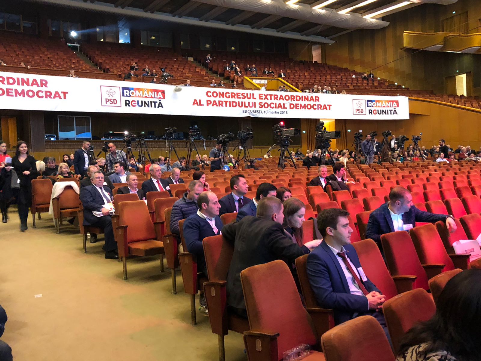 UPDATE. Congresul Extraordinar al PSD a votat noua conducere a partidului; Viorica Dăncilă, numărul doi în PSD