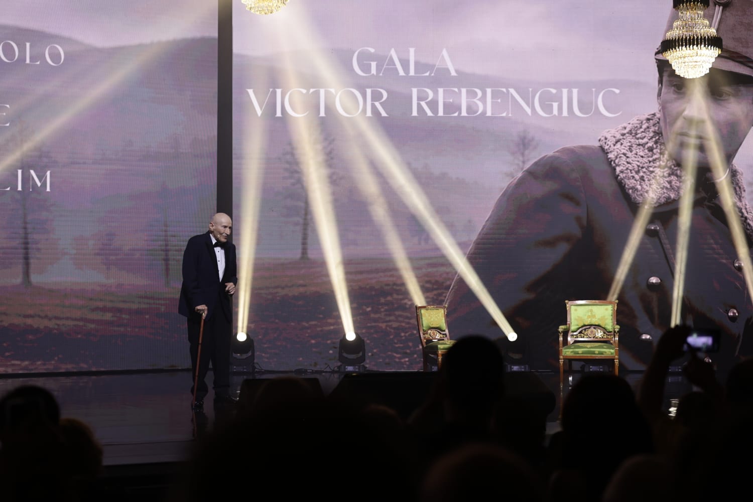 Marele actor Victor Rebengiuc, celebrat la Sala Palatului într-o seară de gală memorabilă- „Dincolo de sublim”