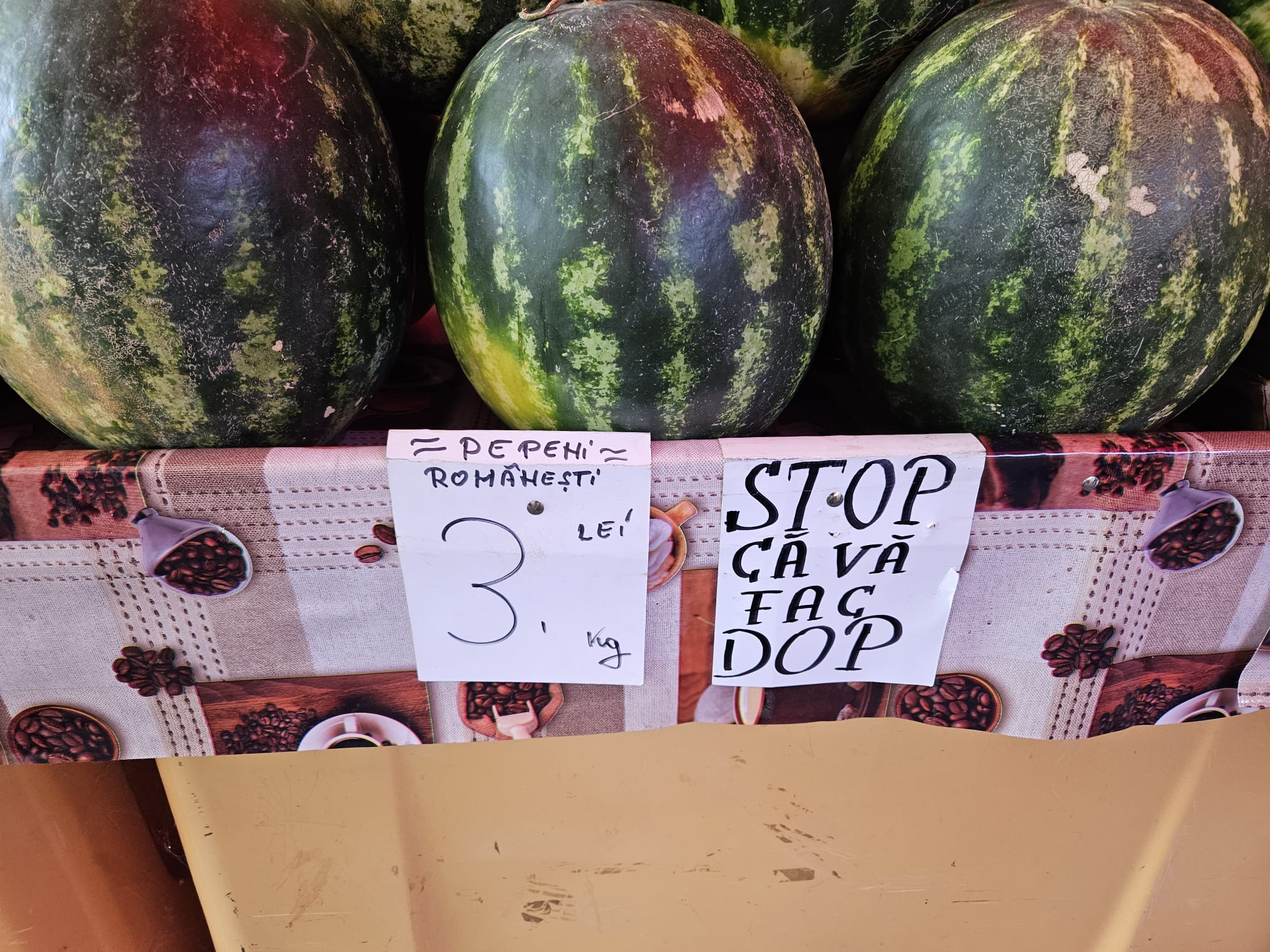 Experiment Libertatea. Cum sunt preţurile la alimente în Bulgaria faţă de România, în pieţe şi la hipermarket. Marile surprize de la raft
