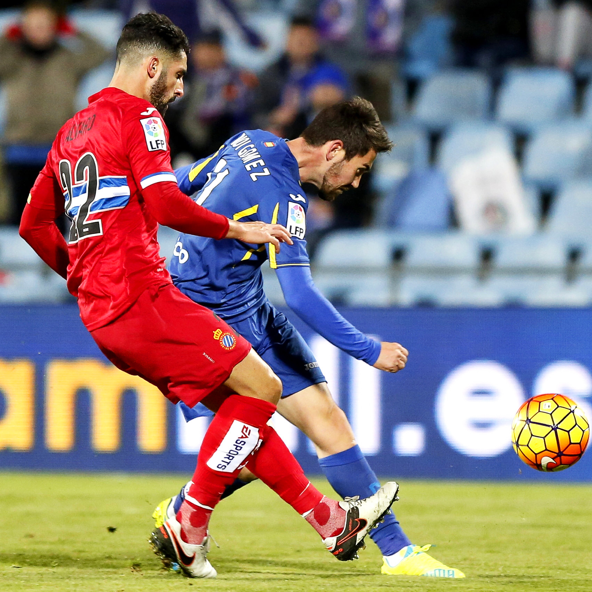 Espanyol, pe mâna unui gigant al jucăriilor. Îi aduce pe Varela și pe Chipciu? Ce se întâmplă cu antrenorul Costel Gâlcă? A pierdut și cu Getafe. Real, altă ploaie de goluri! Barcelona a distrus Bilbao! VIDEO