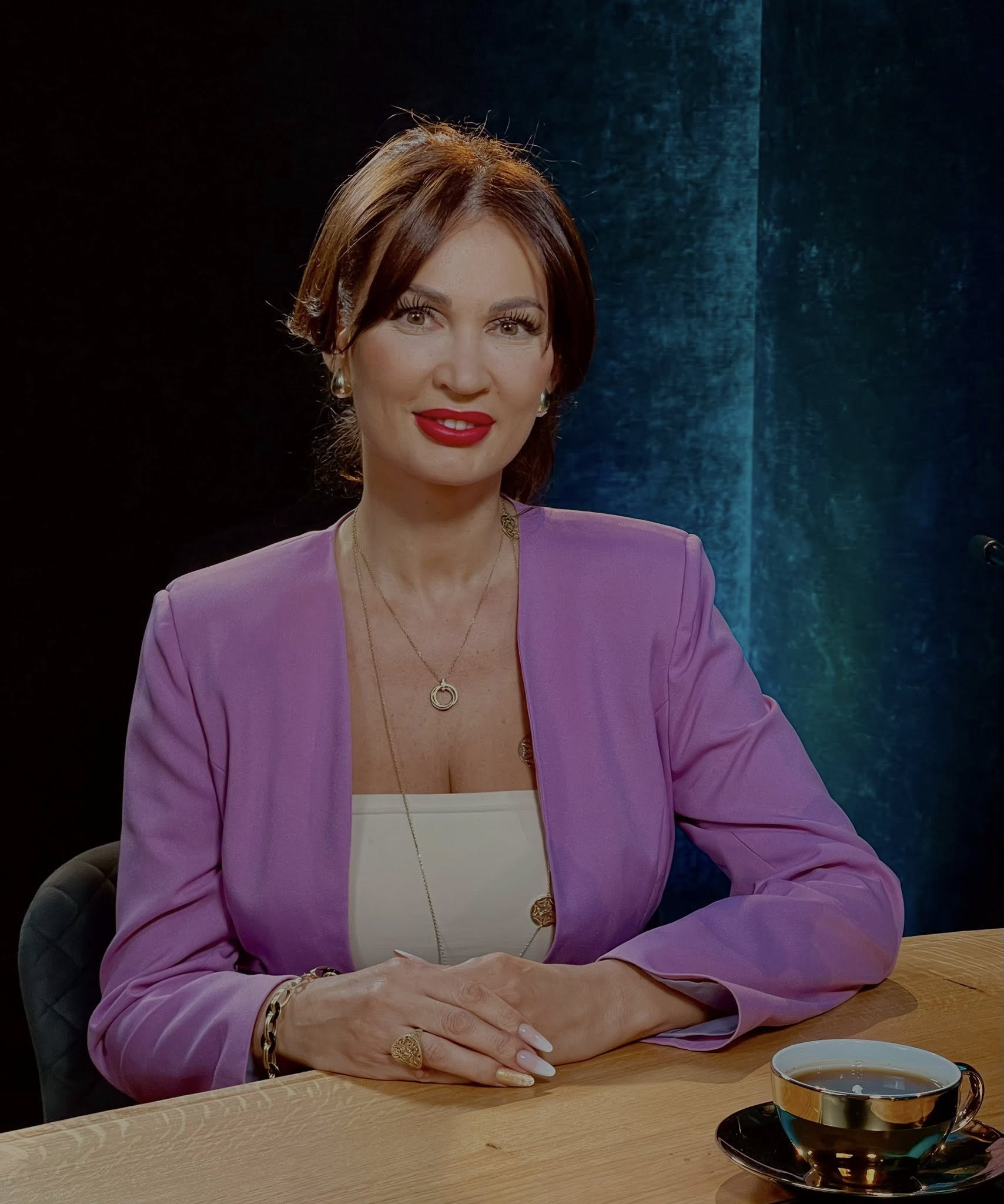 Nicoleta Luciu a pus capăt zvonurilor despre divorțul de Zsolt Csergo, după ce a apărut live pe TikTok cu Lucian Viziru
