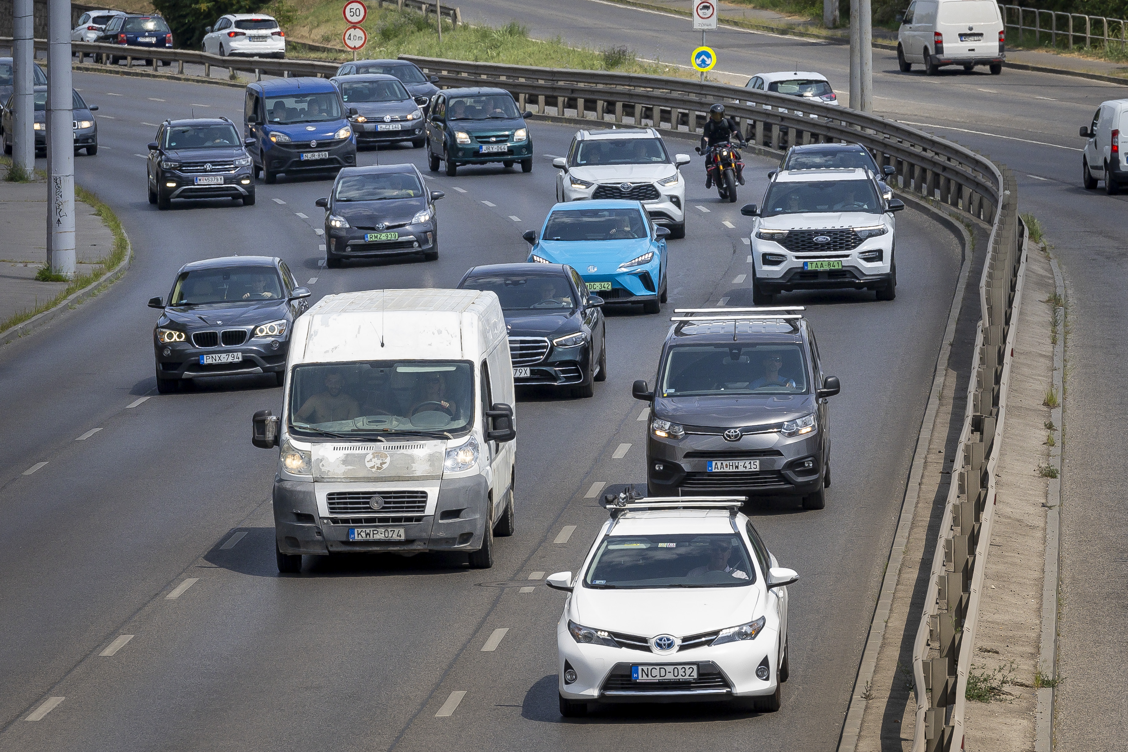 Új fajta büntetést helyeztek kilátásba: ezután kétszer is meggondolja az ember, hogy hagyja-e az autóját vesztegelni