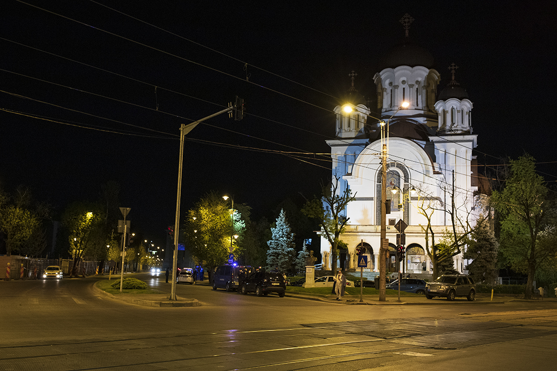 Cașin, Bucur Ciobanu, locurile altădată pline. Imagini cu bisericile din București, în noaptea de Înviere