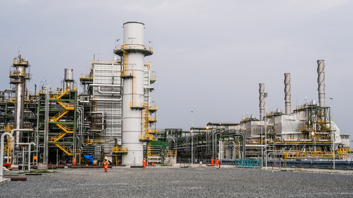 Nigeria’s latest NMDPRA data shows rising domestic refining, strengthened fuel supply, and expanding gas infrastructure as the country pushes toward long-term energy security. [Photo: Tom Saater/Bloomberg via Getty Images]