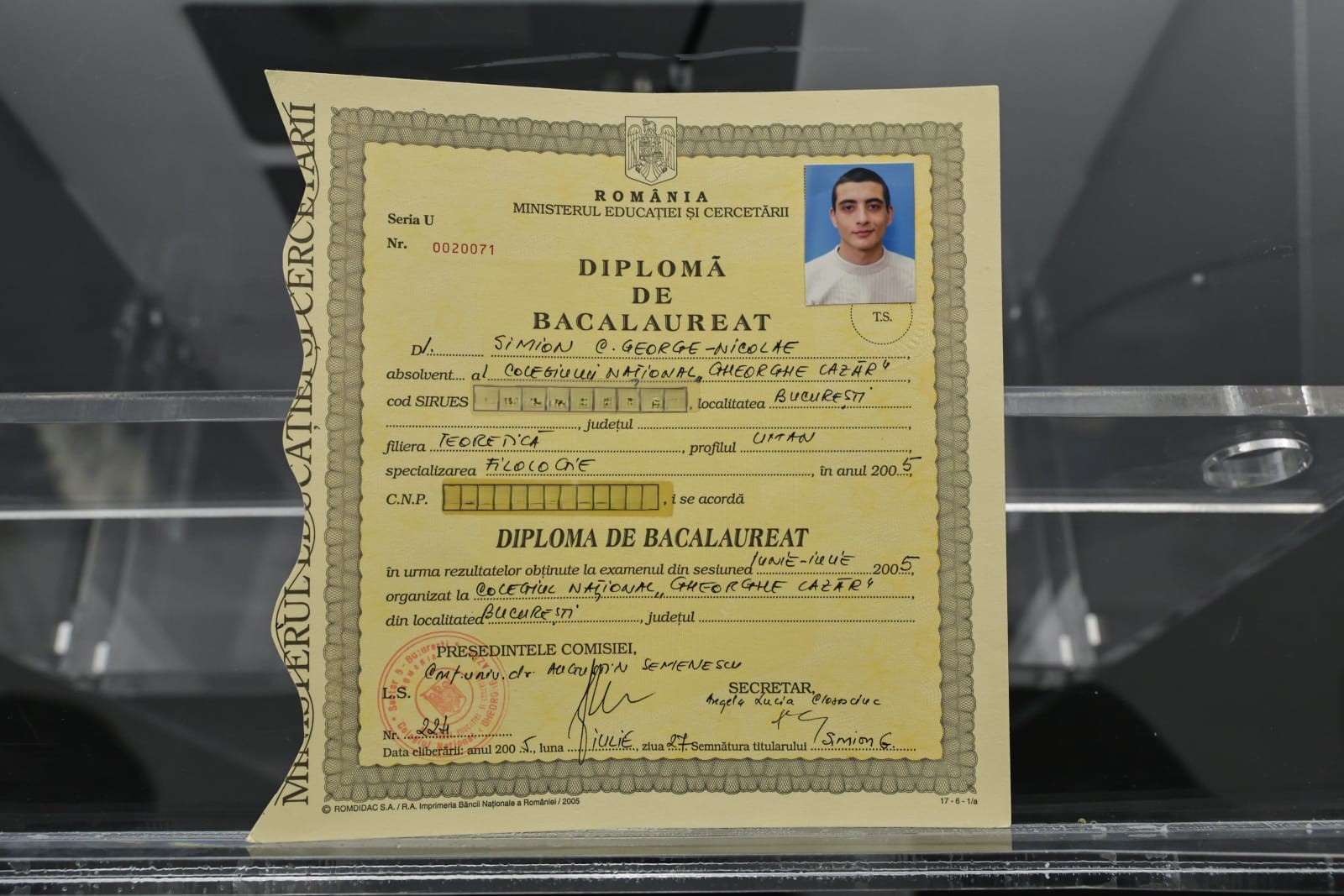 George Simion n-a putut să spună o propoziție întreagă în franceză, după ce s-a lăudat că a luat 10 la BAC la această materie