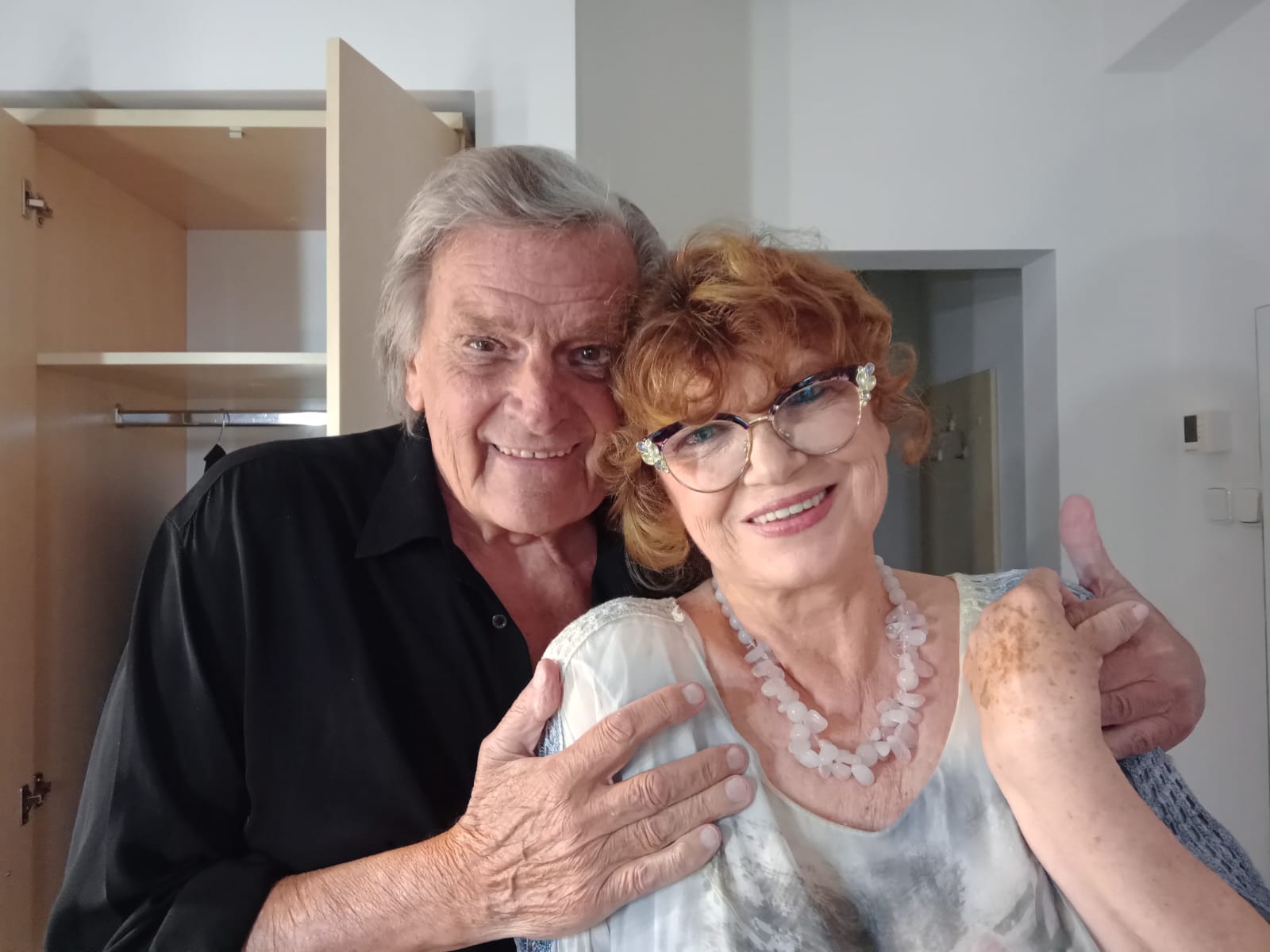 Florin Piersic, sărbătorit la 90 de ani pe scena TNB. Spectacol-eveniment cu vedete, amintiri și emoții