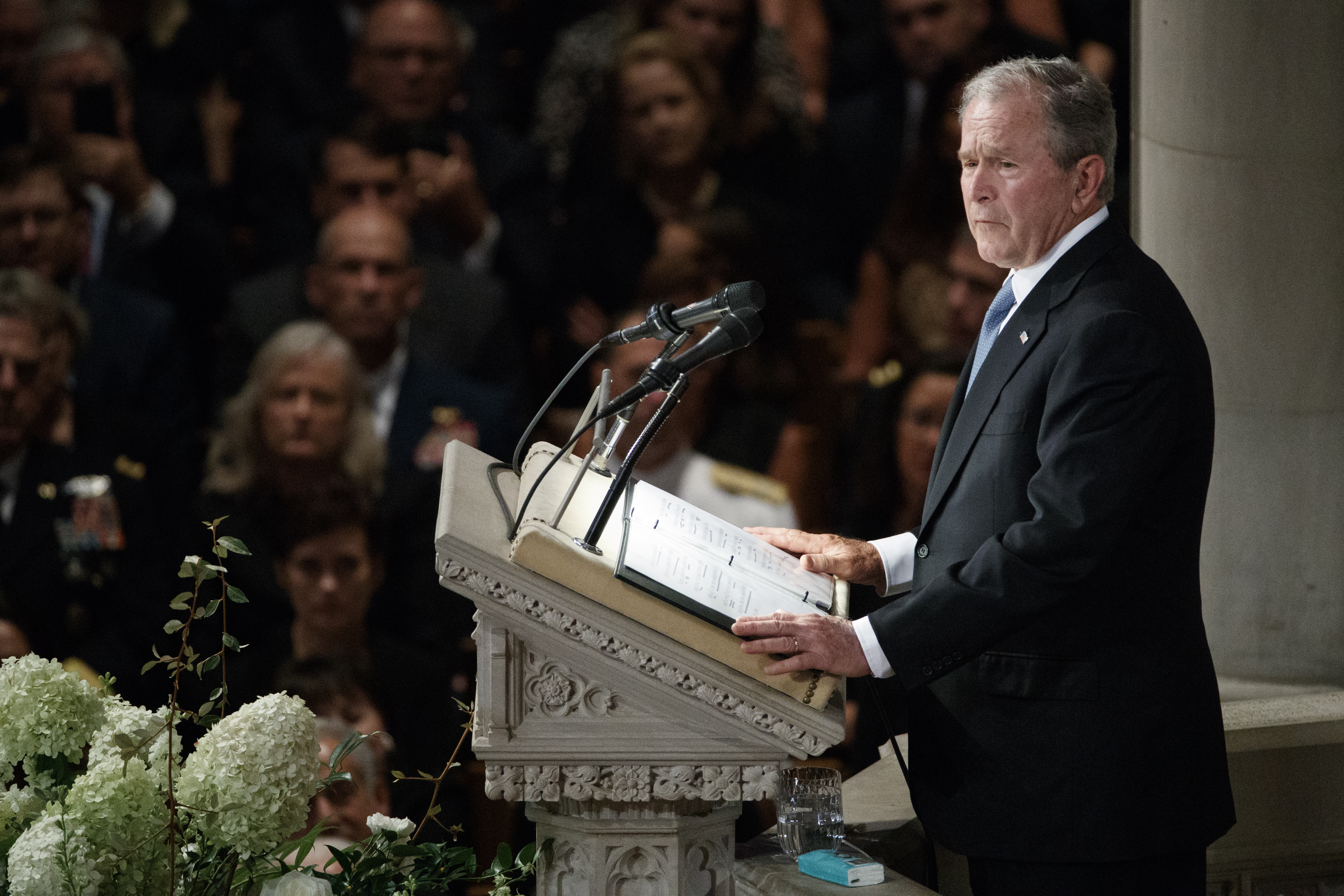 Funeralii naţionale pentru John McCain, în SUA. Mesajul acid al fiicei sale, la adresa lui Trump (FOTO)