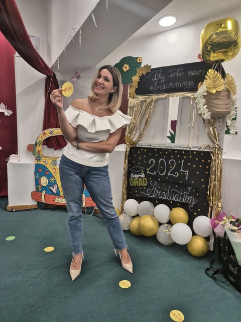 Ela Crăciun a participat la toate festivitățile de absolvire ale copiilor ei. „S-au suprapus. Am alergat într-un suflet”