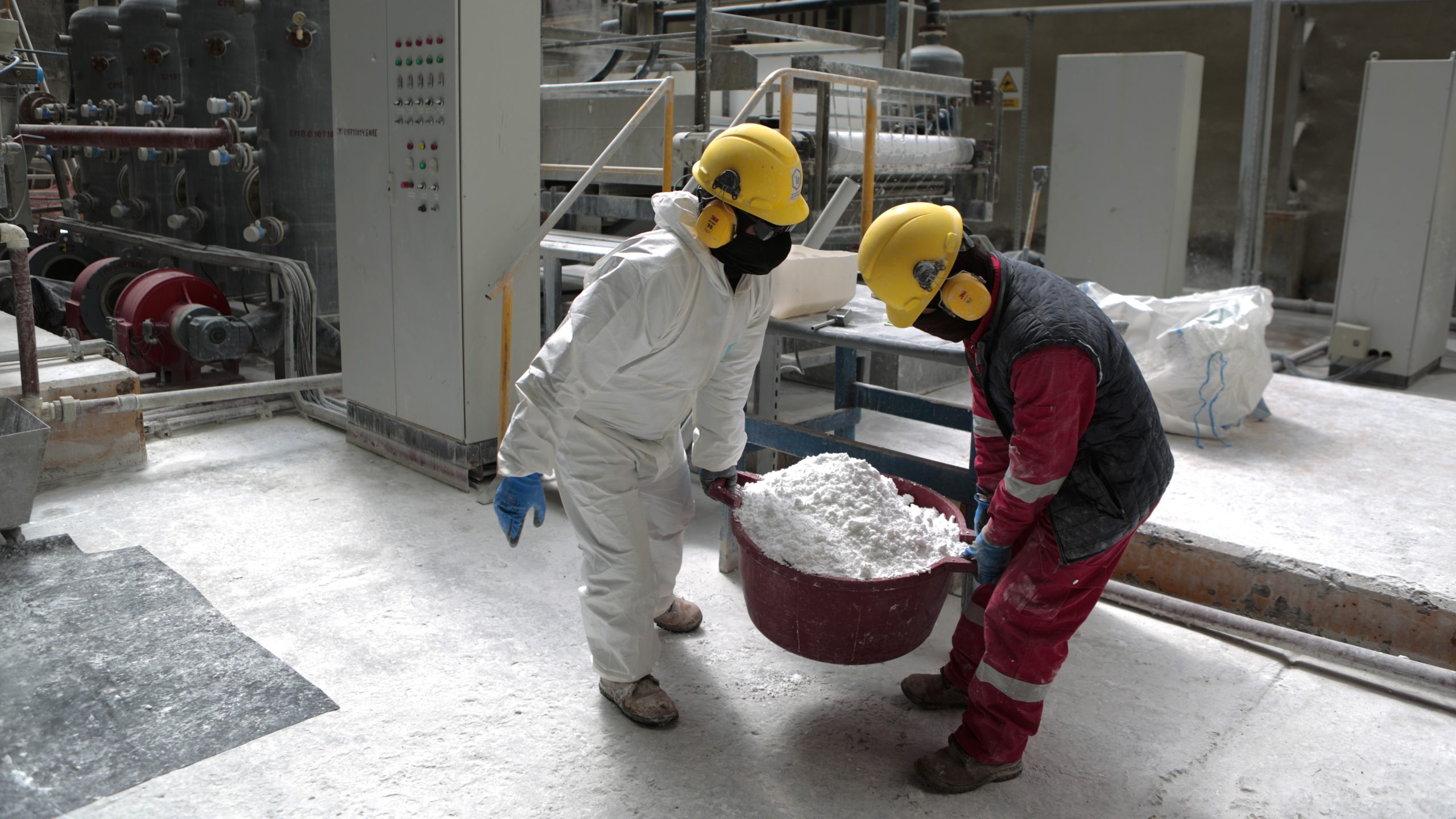 Nigeria to open $800m Chinese-funded lithium processing factories this year