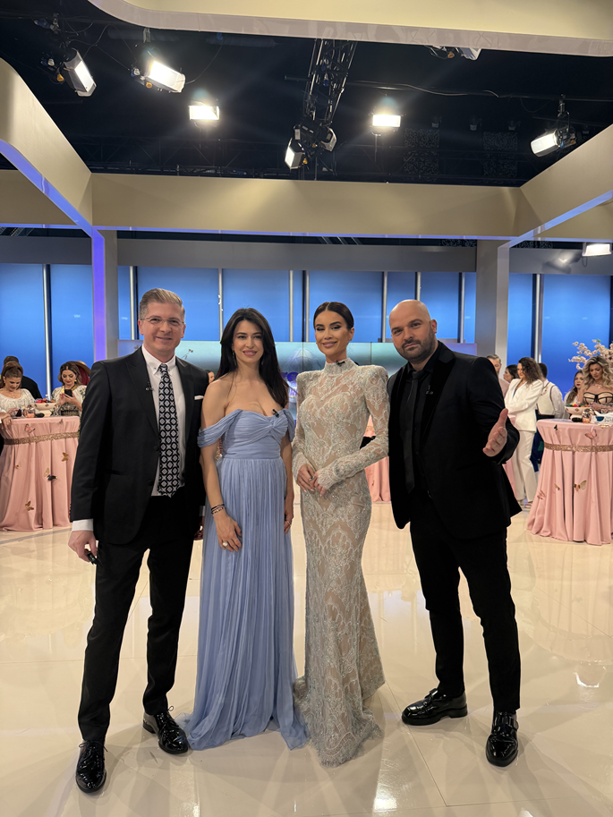 Program TV de Paște 2026 la Antena Stars. Valentin Sanfira și familia Clejanilor, printre numele care apar pe post