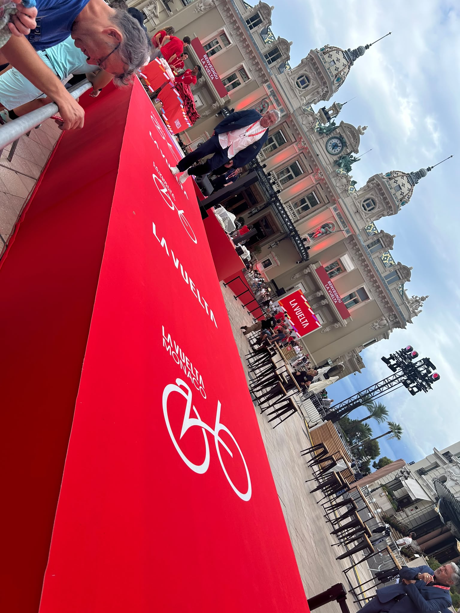 Cât a plătit Monaco să aducă La Vuelta lângă Cazinou, Hotel de Paris și palatul princiar