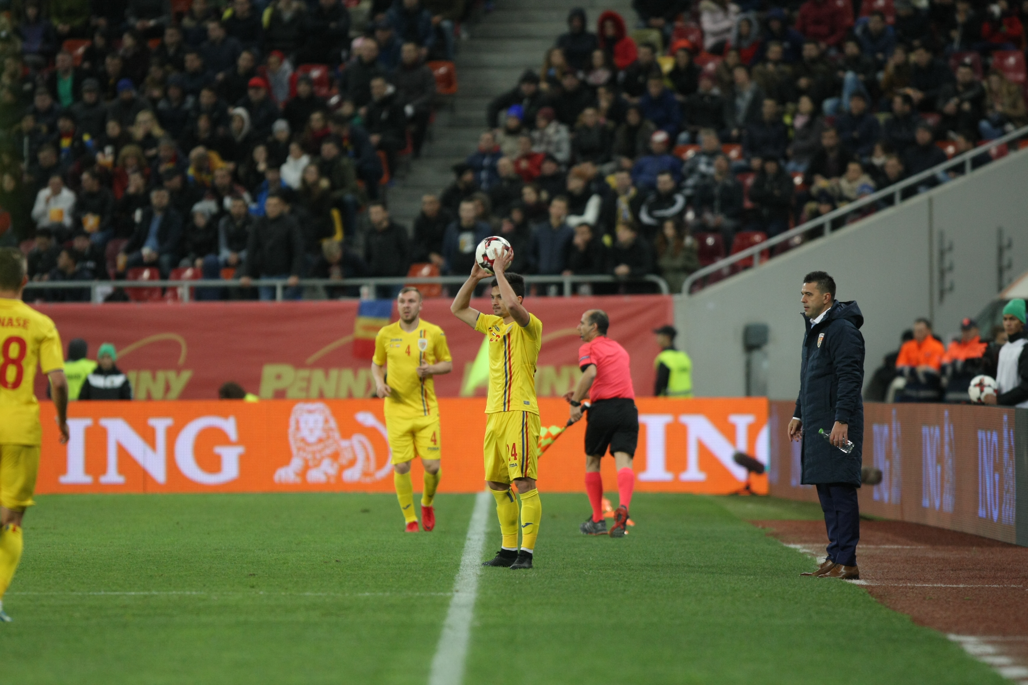 LIVE BLOG România - Olanda 0-3. GOLanda ne-a dat iar un sac de ”boabe”. Noul blazon al naționalei a fost deja pătat. Contra, primul eșec | FOTO&VIDEO