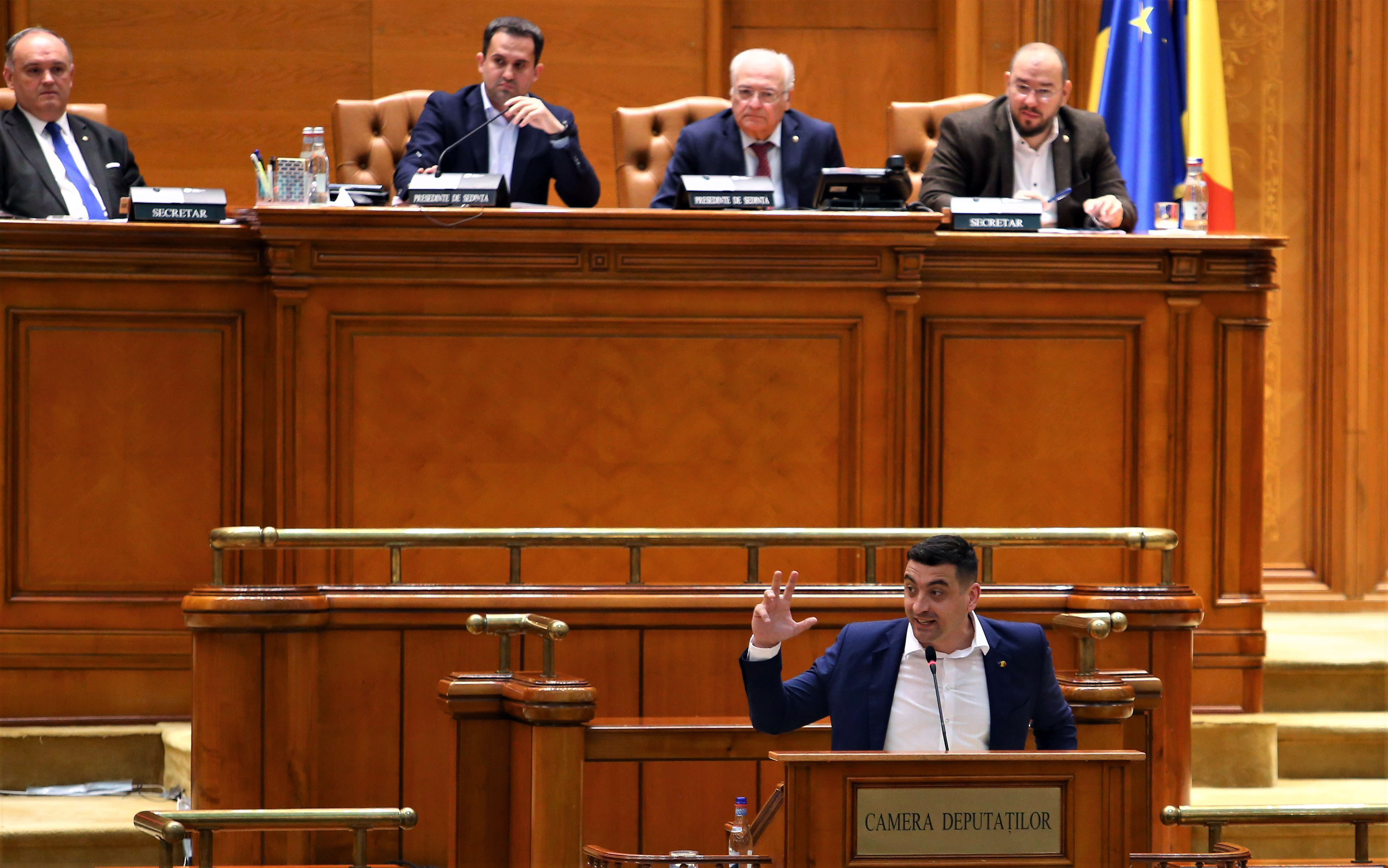 Ziua în care democrația a încasat patru gloanțe. Cum a schimbat AUR prin forță regulile din Parlament&nbsp;