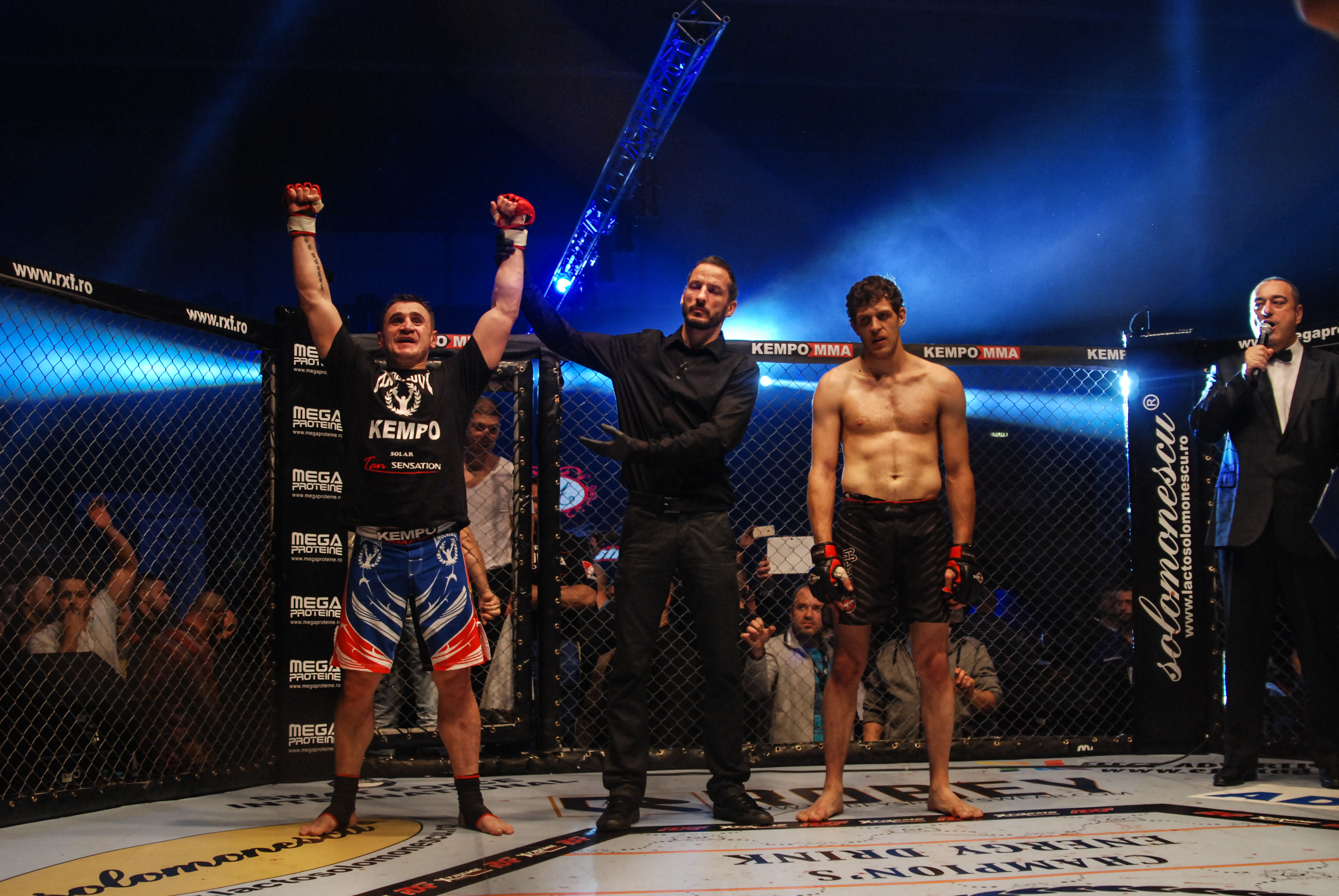 Rugbiştii vin la MMA! Componenții naționalei, aproape de cușcă / GALERIE FOTO