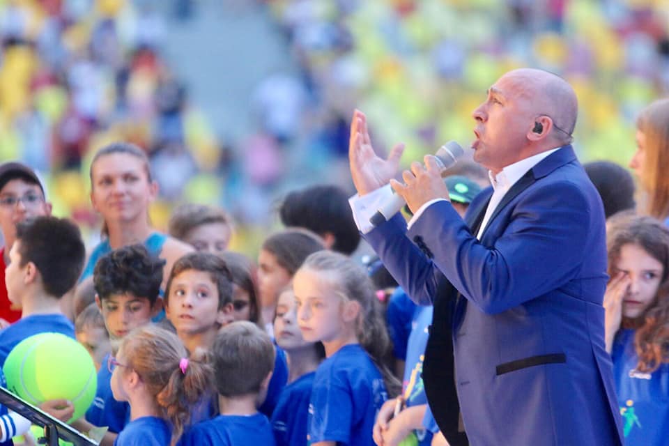 Ce spune Marcel Pavel după ce i-a cântat Simonei Halep la Arena Națională | FOTO