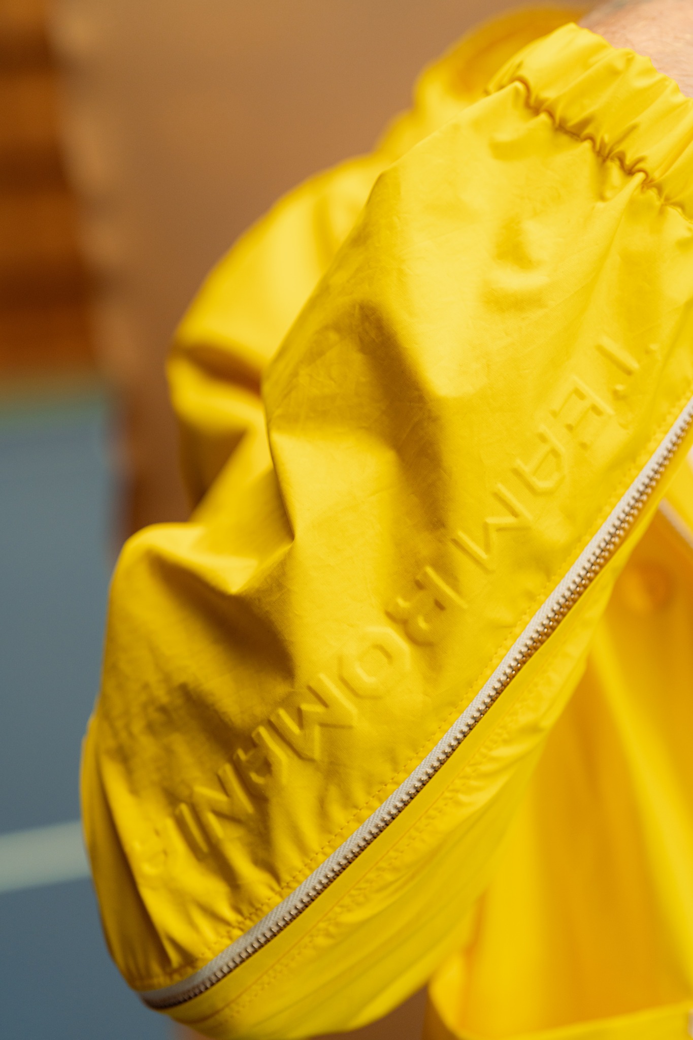 Cum arată uniformele oficiale de defilare ale delegației României pentru JO Paris 2024. Cine este designerul român care le-a creat. FOTO