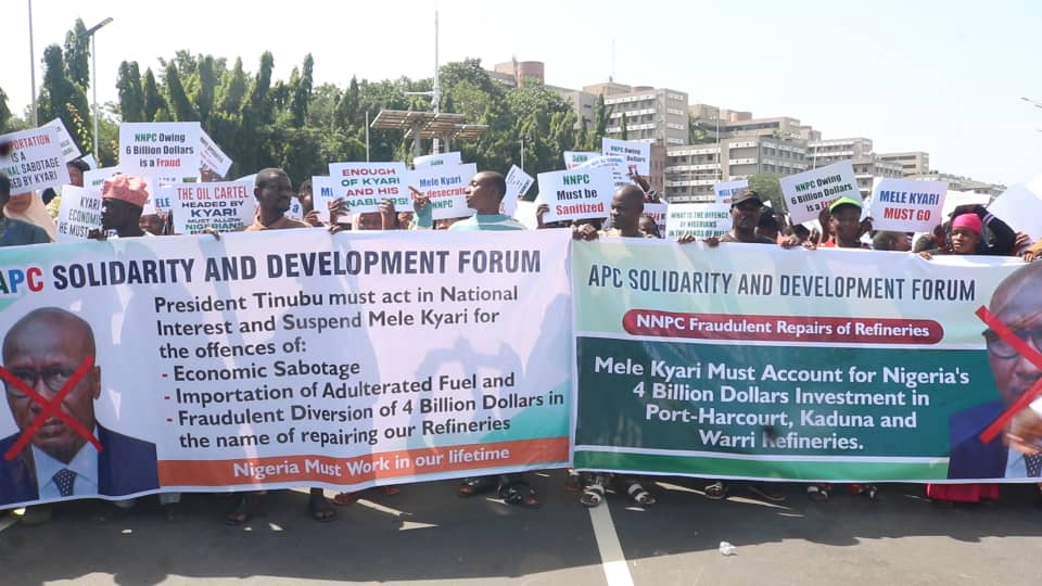 Streams of protesters at the three arm zone in Abuja on Tuesday, November 5. [Original]