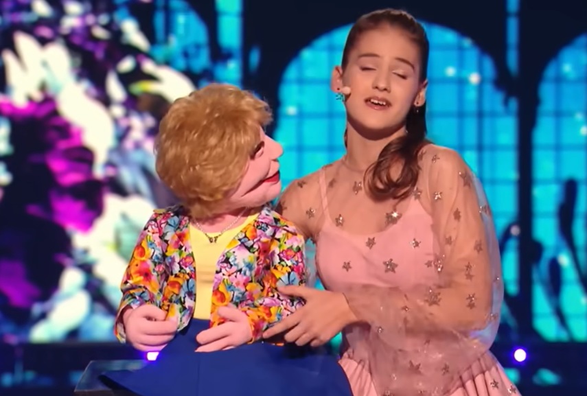 Ana Maria Mărgean, moment special în finala „America’s Got Talent All-Stars”. Jurații au aplaudat-o în picioare: „Dacă Ariana Grande ar fi fost româncă și ar fi avut o păpușă”