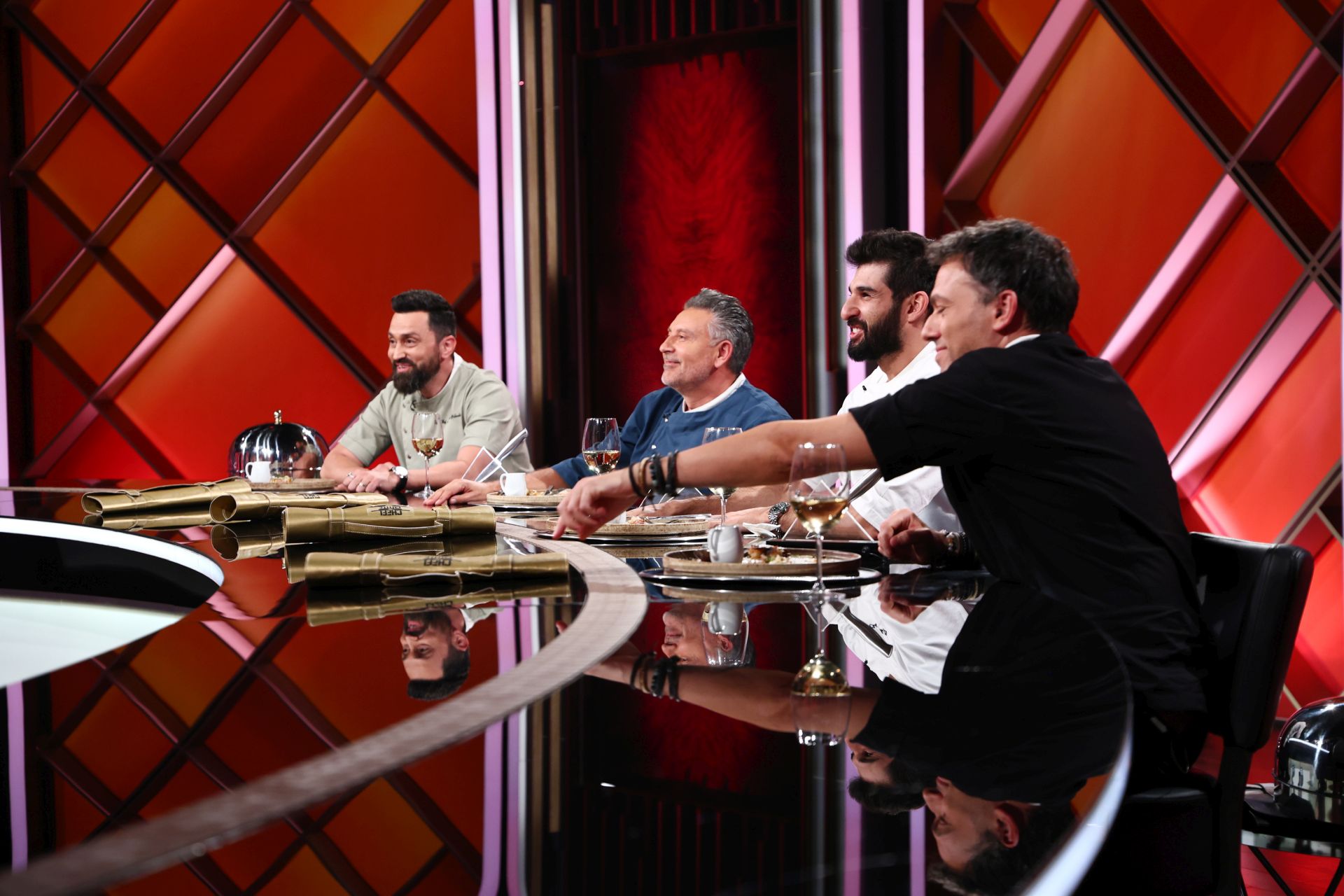 Moment istoric la „Chefi la cuțite”, în această seară. Decizia luată de cei patru jurați