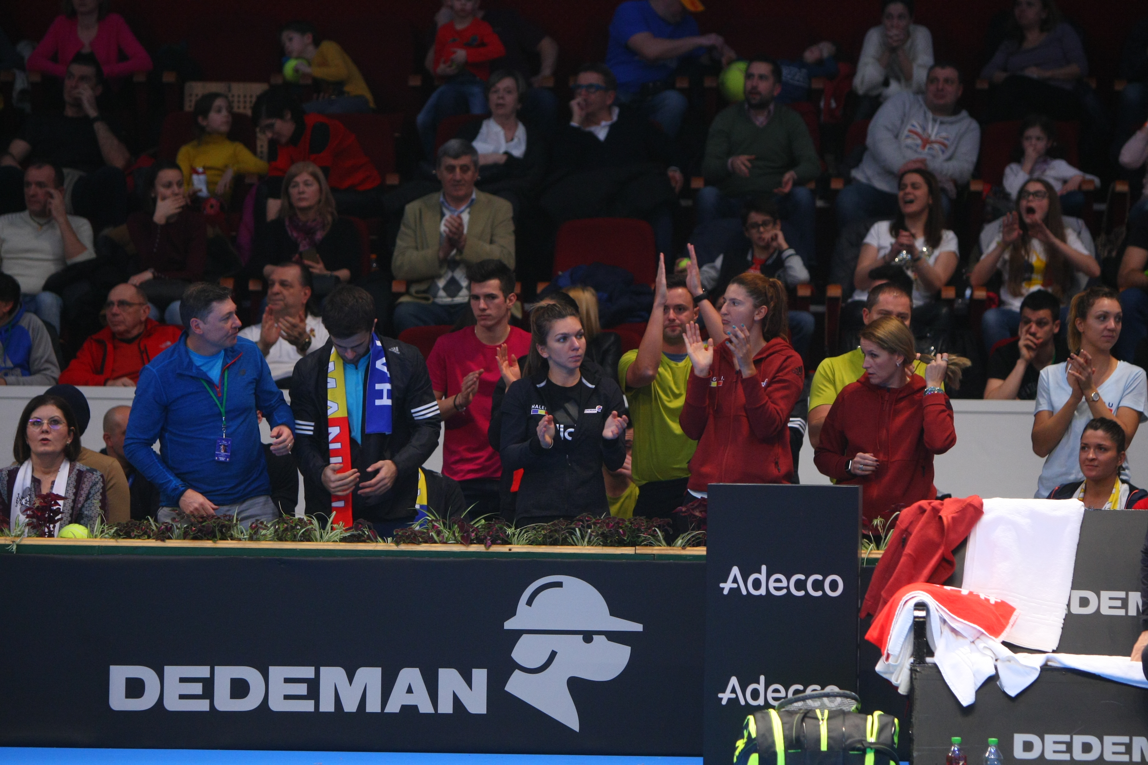 România a fost învinsă de Belgia, în primul tur al Grupei Mondiale II din Fed Cup. Irina Begu a jucat la simplu, dar a pierdut în setul decisiv. Reacții  | FOTO & VIDEO