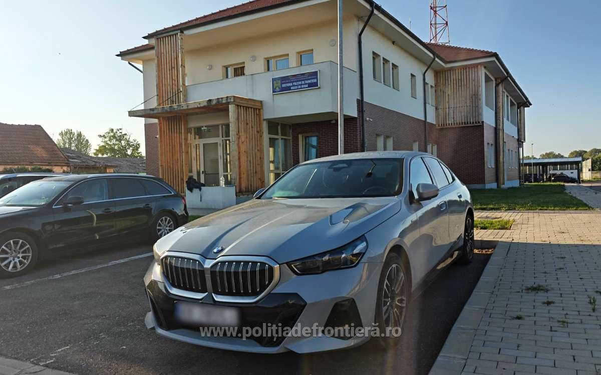 Un șofer român, care conducea un BMW de 62.000 de euro, a rămas fără mașină, în Valea lui Mihai