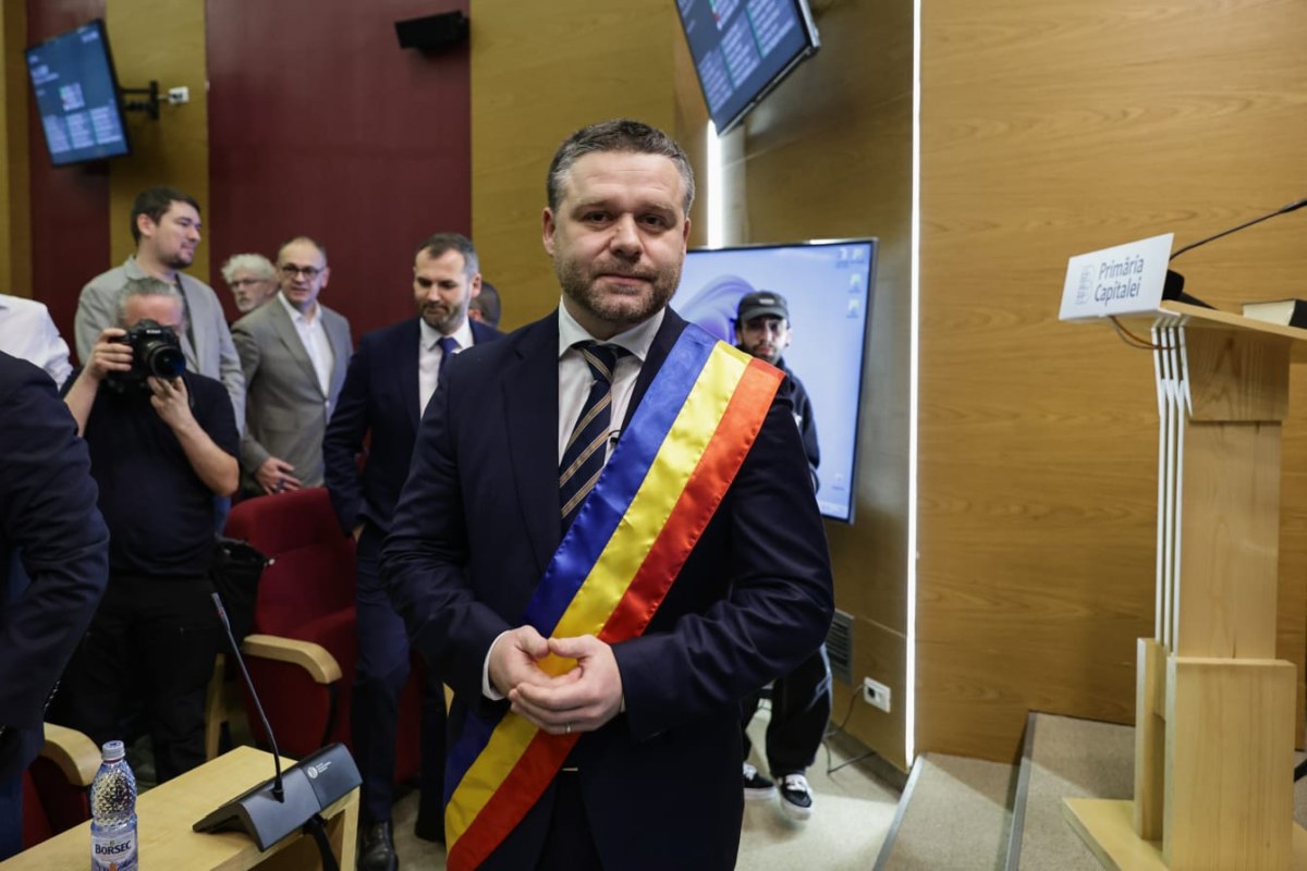 Ciprian Ciucu a depus jurământul ca primar al Bucureștiului și a cerut două lucruri
