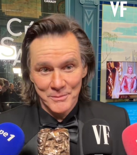 Jim Carrey, de nerecunoscut în Franța: „Toți spun că e clonă! I-au făcut ceva sau nu e el”. Apariție rară alături de iubită