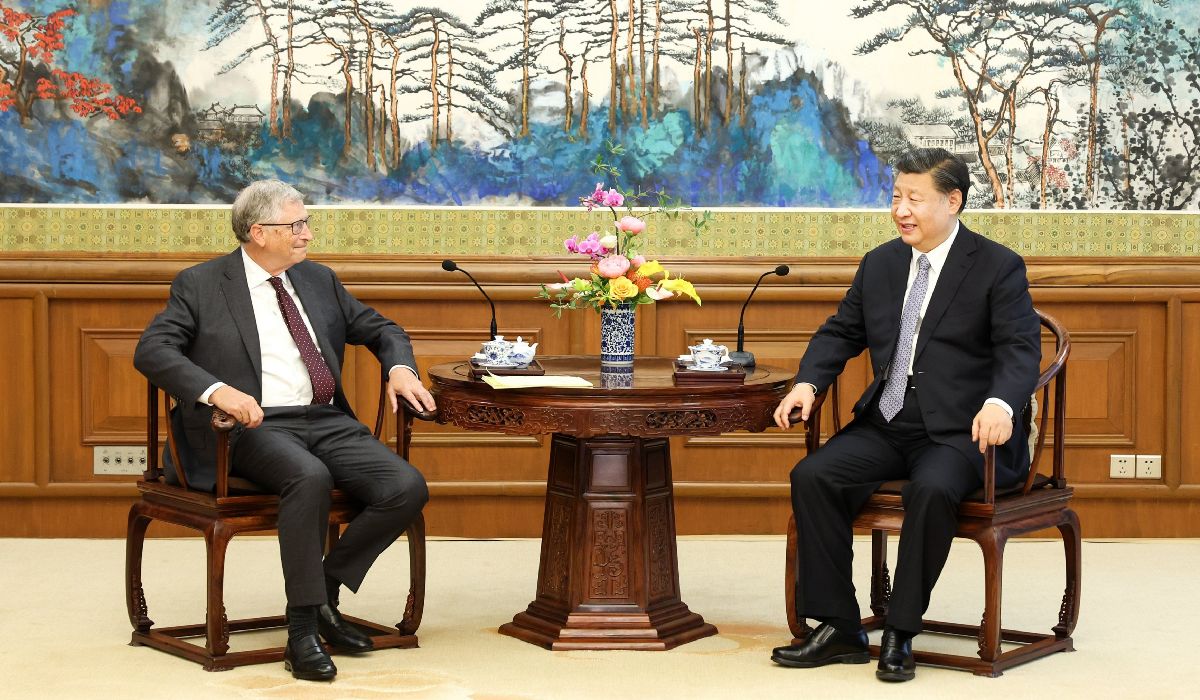 Bill Gates e speriat de ce poate face Inteligența Artificială și cere o întâlnire cu Xi Jinping. „Oamenii ar trebui să fie șocați”