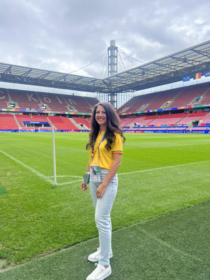 Iulia Niculae-Cuciurean, „creierul” campaniei de marketing a FRF la Campionatul European: „Am avut cei mai frumoși, civilizați, plini de iubire suporteri de la EURO”
