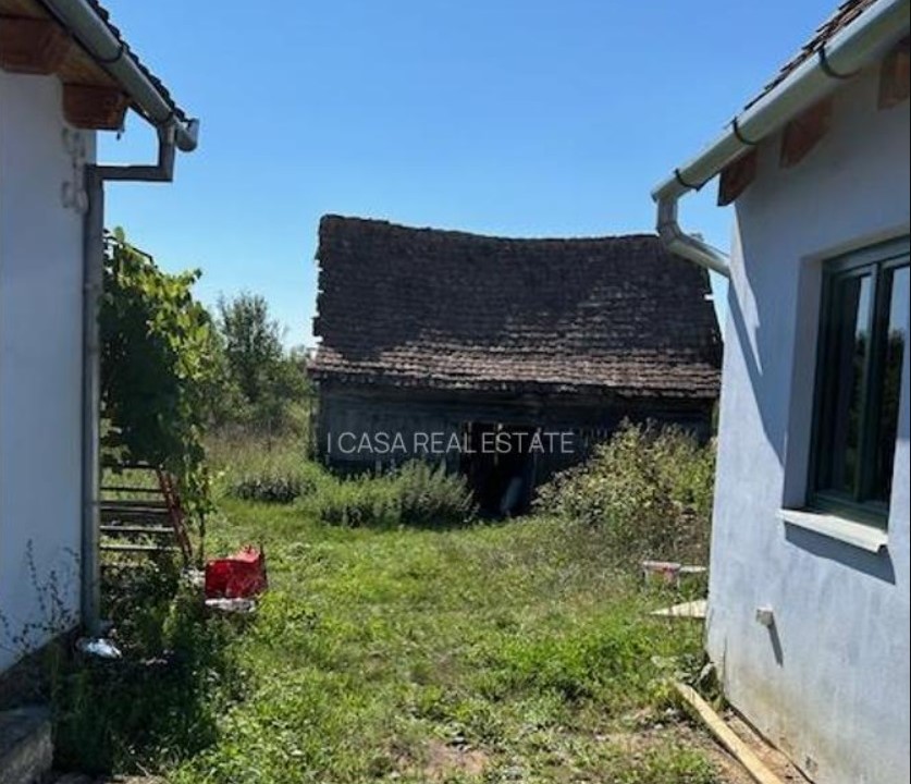 Cât costă o casă în Viscri, cel mai cunoscut sat din România? Proprietatea scoasă la vânzare în satul făcut cunoscut de regele Charles