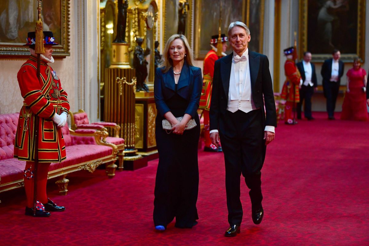 GALERIE FOTO | Mesajul reginei Elisabeta la banchetul organizat în cinstea lui Donald Trump: ”Valorile şi interesele noastre comune vor continua să ne unească”