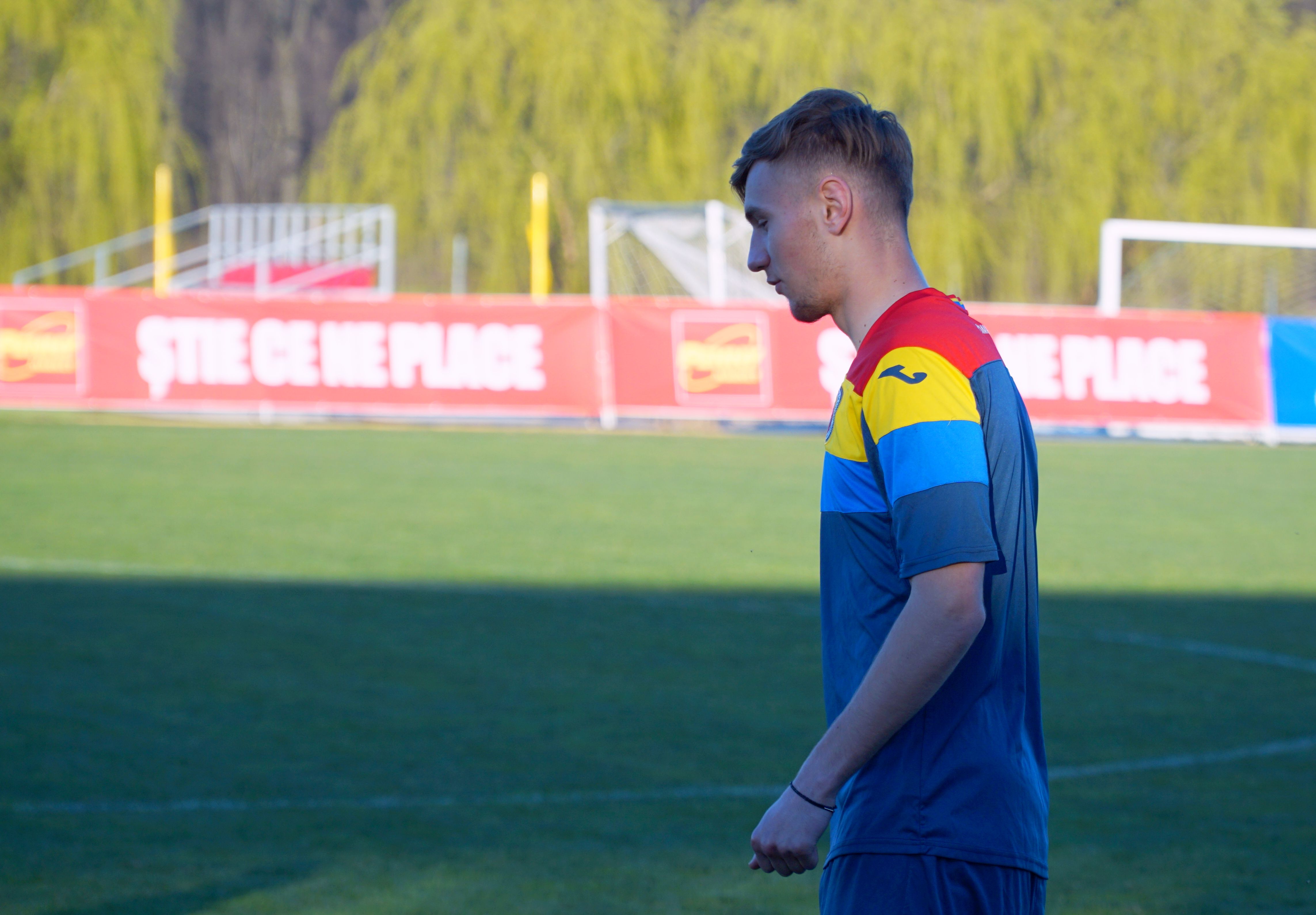 Naționala de tineret U21 s-a antrenat în premieră cu mingea oficială Euro 2019