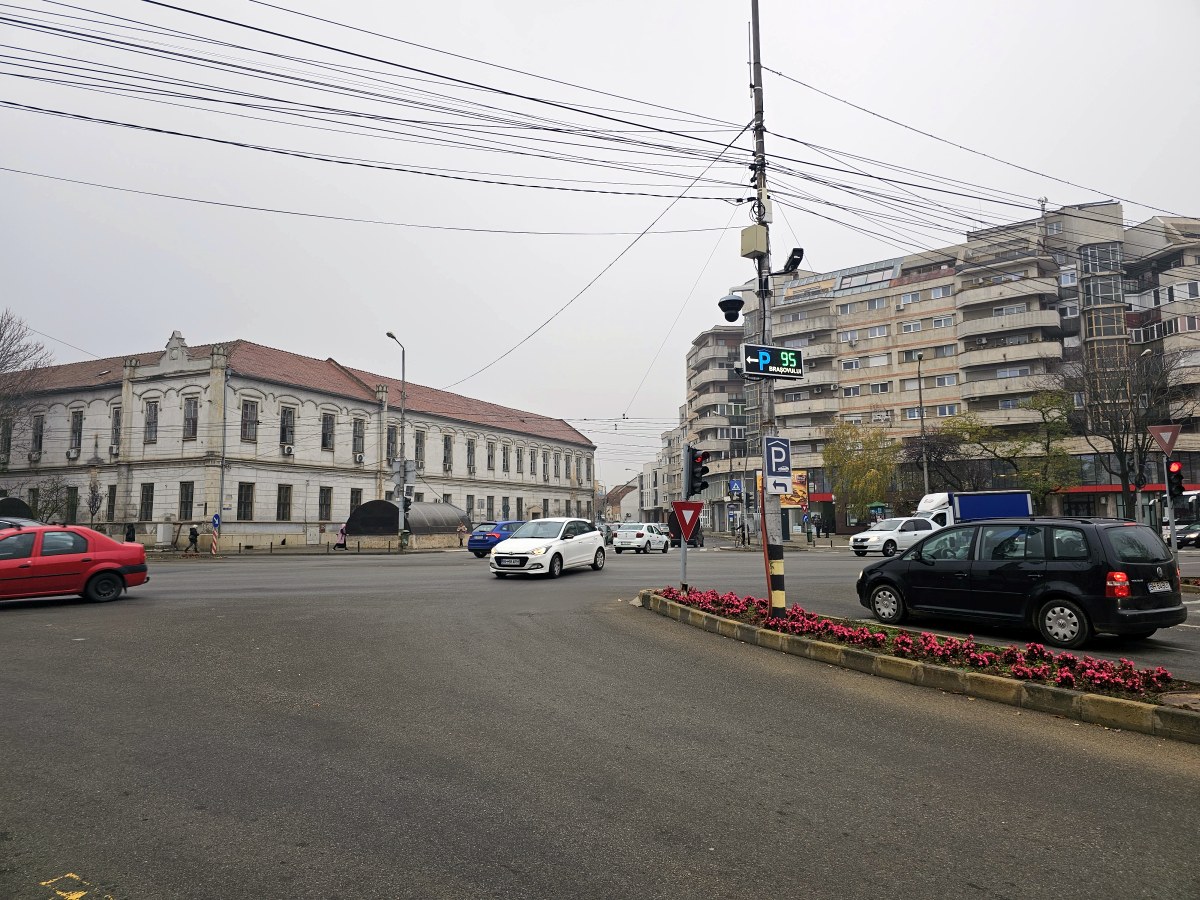 Descoperă Băile Felix și Oradea: două bijuterii ale turismului din vestul României, aproape una de alta. Se îmbină relaxarea termală cu eleganța urbană