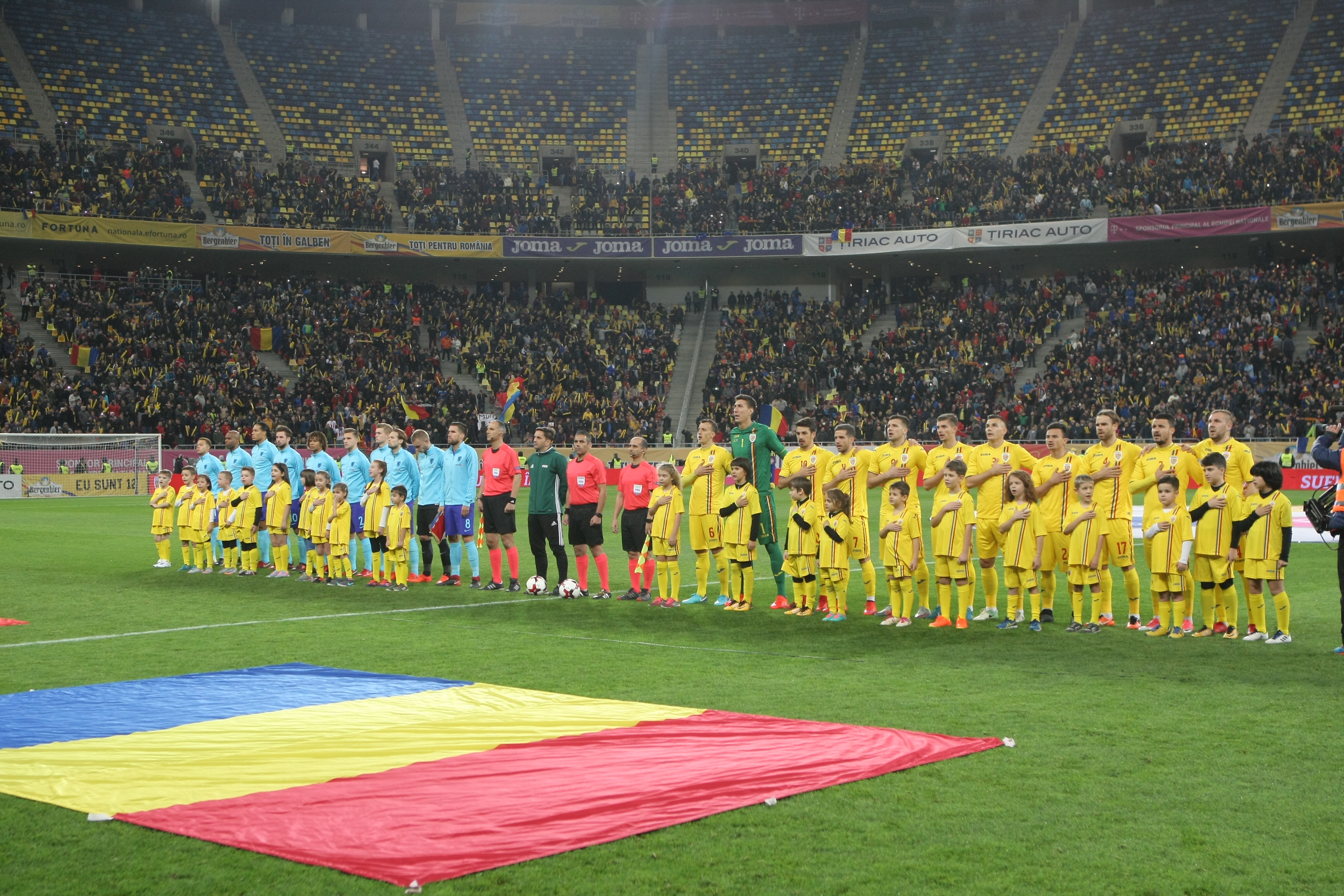 LIVE BLOG România - Olanda 0-3. GOLanda ne-a dat iar un sac de ”boabe”. Noul blazon al naționalei a fost deja pătat. Contra, primul eșec | FOTO&VIDEO