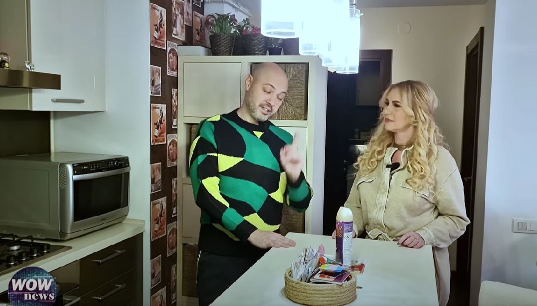 Imagini din apartamentul lui Mihai Mitoșeru: „Arată atât de frumos datorită fostei soții, ea a făcut cam tot în casa asta”