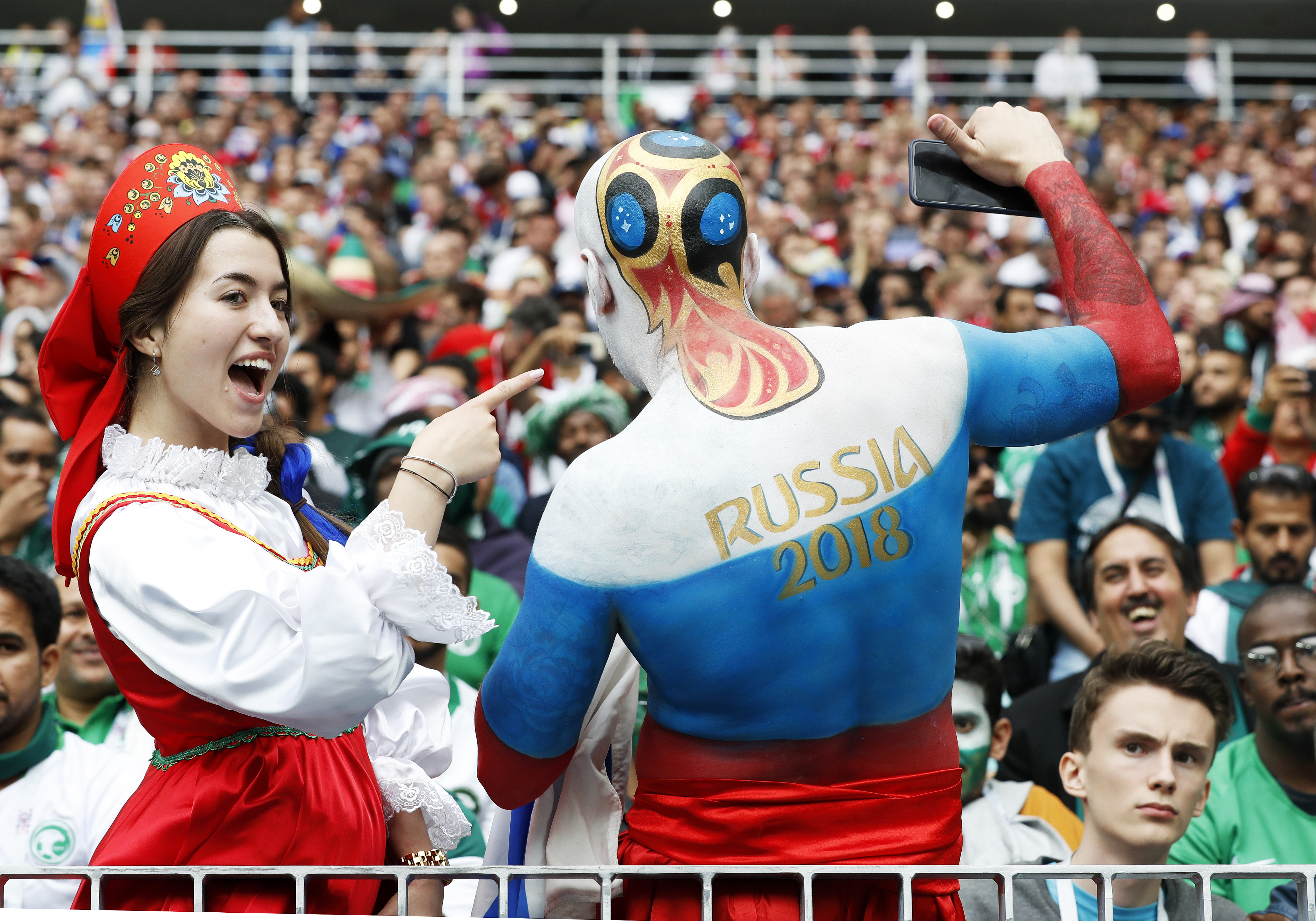 Grupa A: Rusia - Arabia Saudită 5-0, în meciul de deschidere de la Campionatul Mondial de fotbal 2018 / FOTO&VIDEO