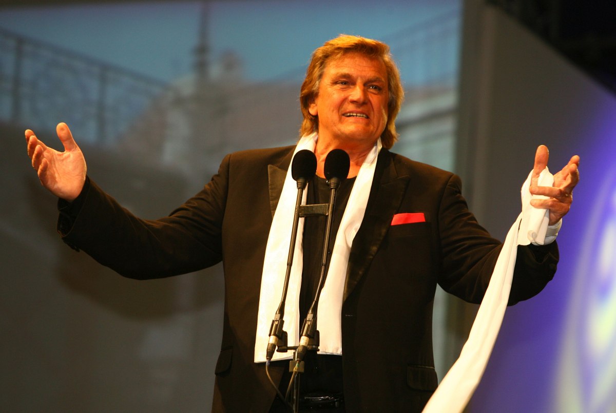 Florin Piersic, mesaj după ce a ieșit de la Terapie Intensivă: „Sunt într-un fel de recuperare”