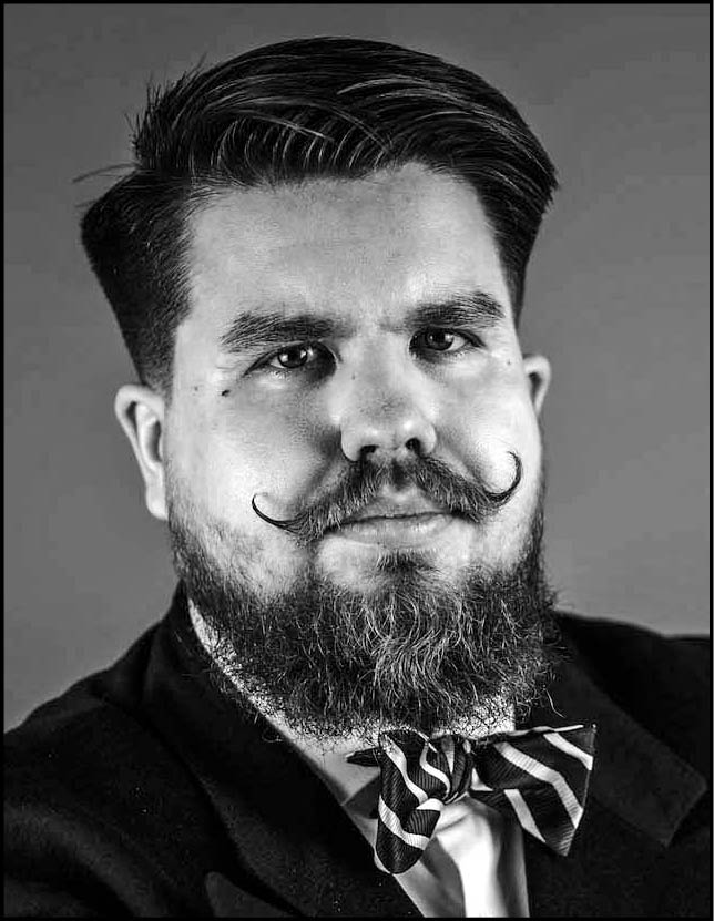 logo Mateusz Michnik