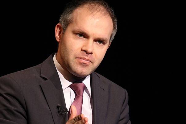 Elena Lasconi, caracterizată de Daniel Funeriu în emisiunea „La Măruță”: „O doamnă și-a asumat această competiție foarte dură”