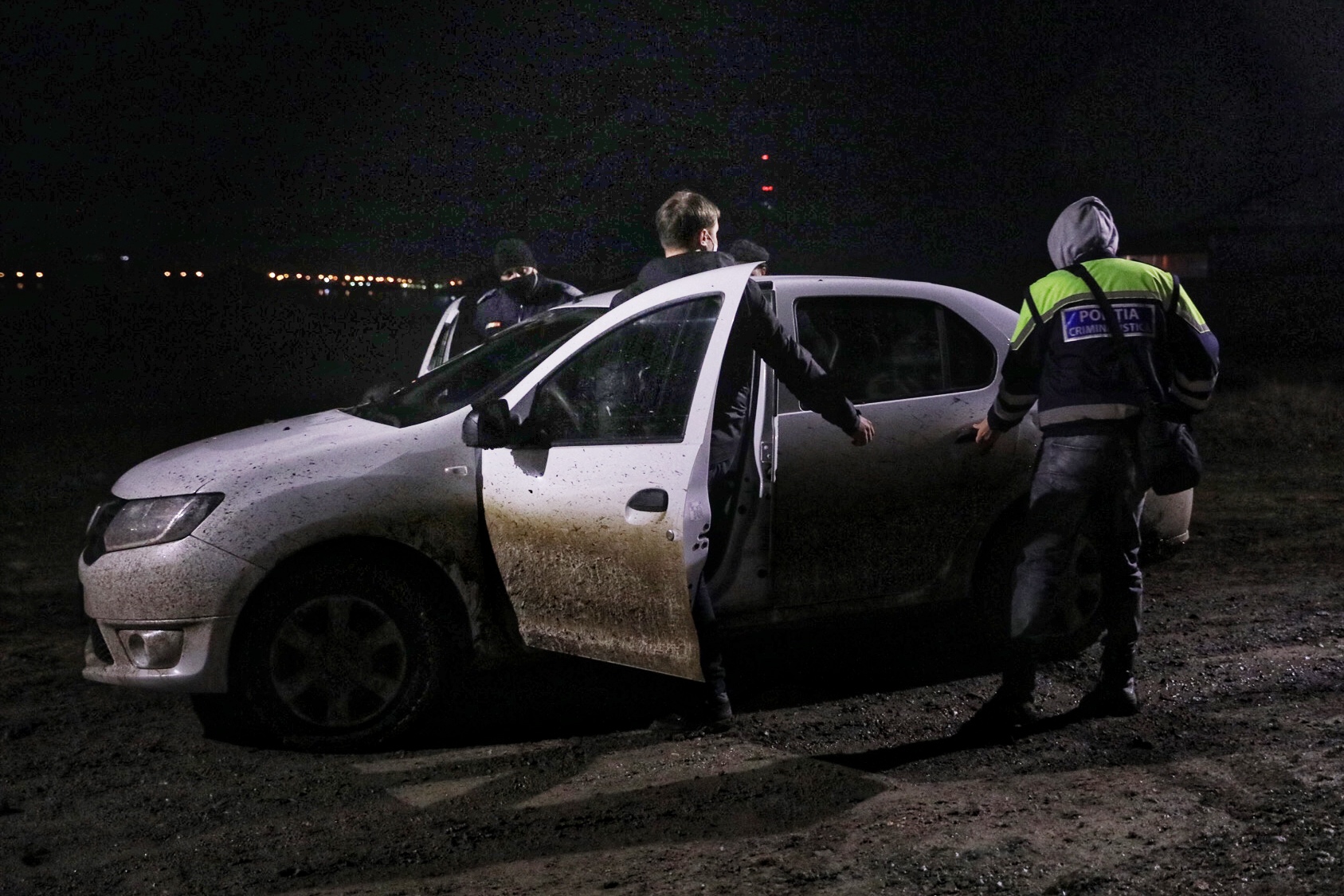 Poliţia Animalelor a împlinit un an. Peste o mie de animale salvate, zeci de dosare penale și 15 persoane arestate