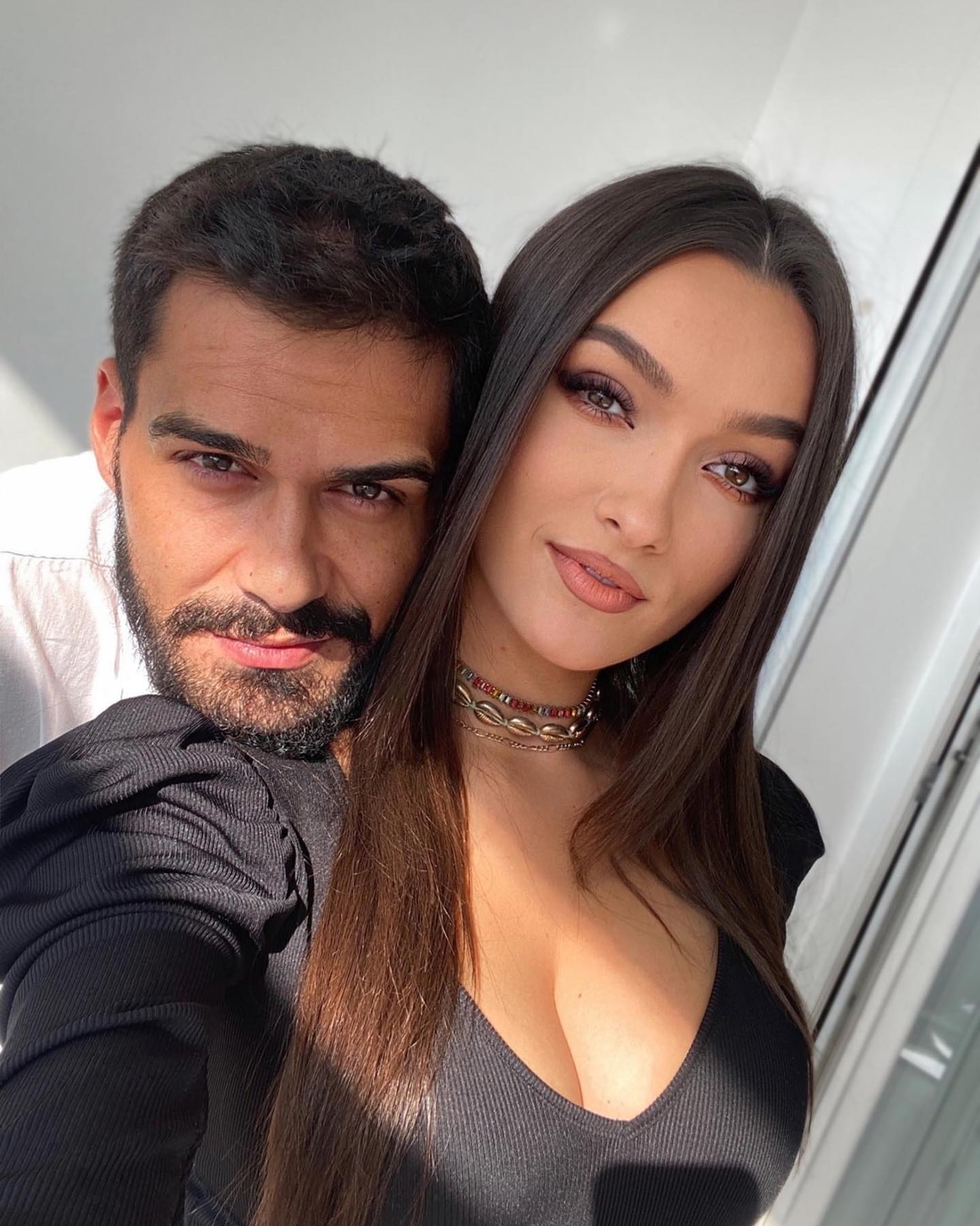 George Burcea, revedere emoționantă cu fetițele sale. Andreea Bălan l-a iertat și au din nou o relație civilizată: „Mami și tati se înțeleg”