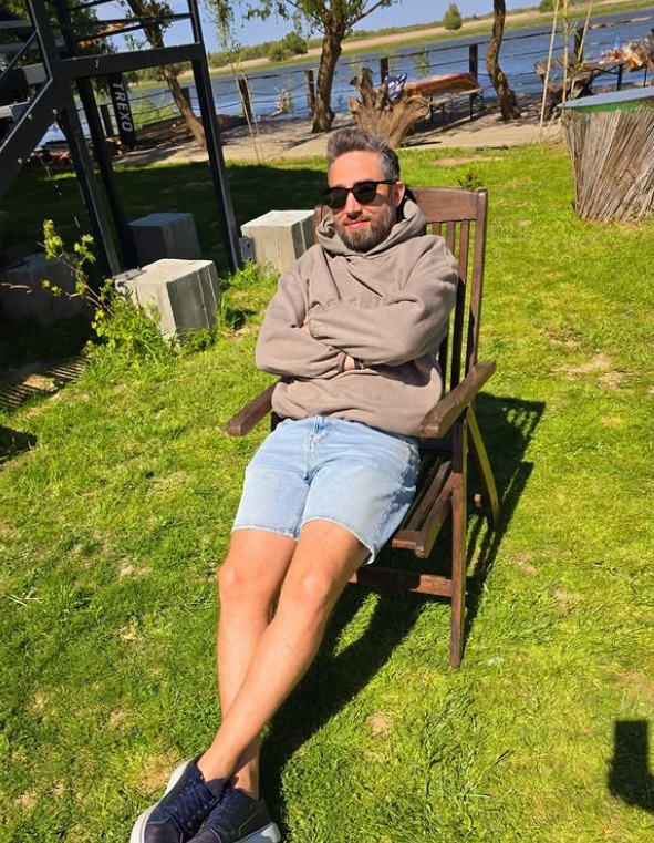Monica Bîrlădeanu, în brațele lui Valeriu Gheorghiță. Imagini neașteptate din vacanța lor în Delta Dunării: „Măreția naturii e de neegalat”